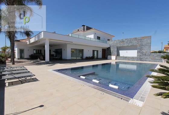 Villa - Resale - San Pedro del Pinatar - San Pedro del Pinatar