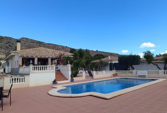 Villa - Reventa - Fortuna - Fortuna