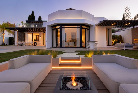 Villa - Reventa - Marbella - Nueva Andalucía