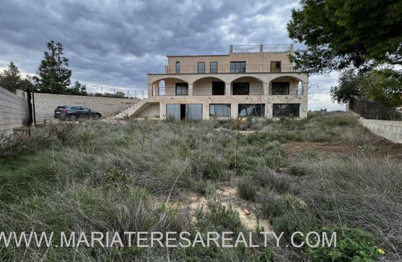 Villa - Reventa - Valle del Sol - Valle del Sol