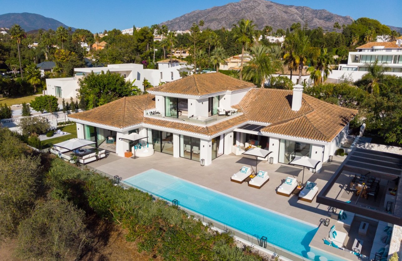 Villa - Wiederverkauf - Marbella - Nueva Andalucía