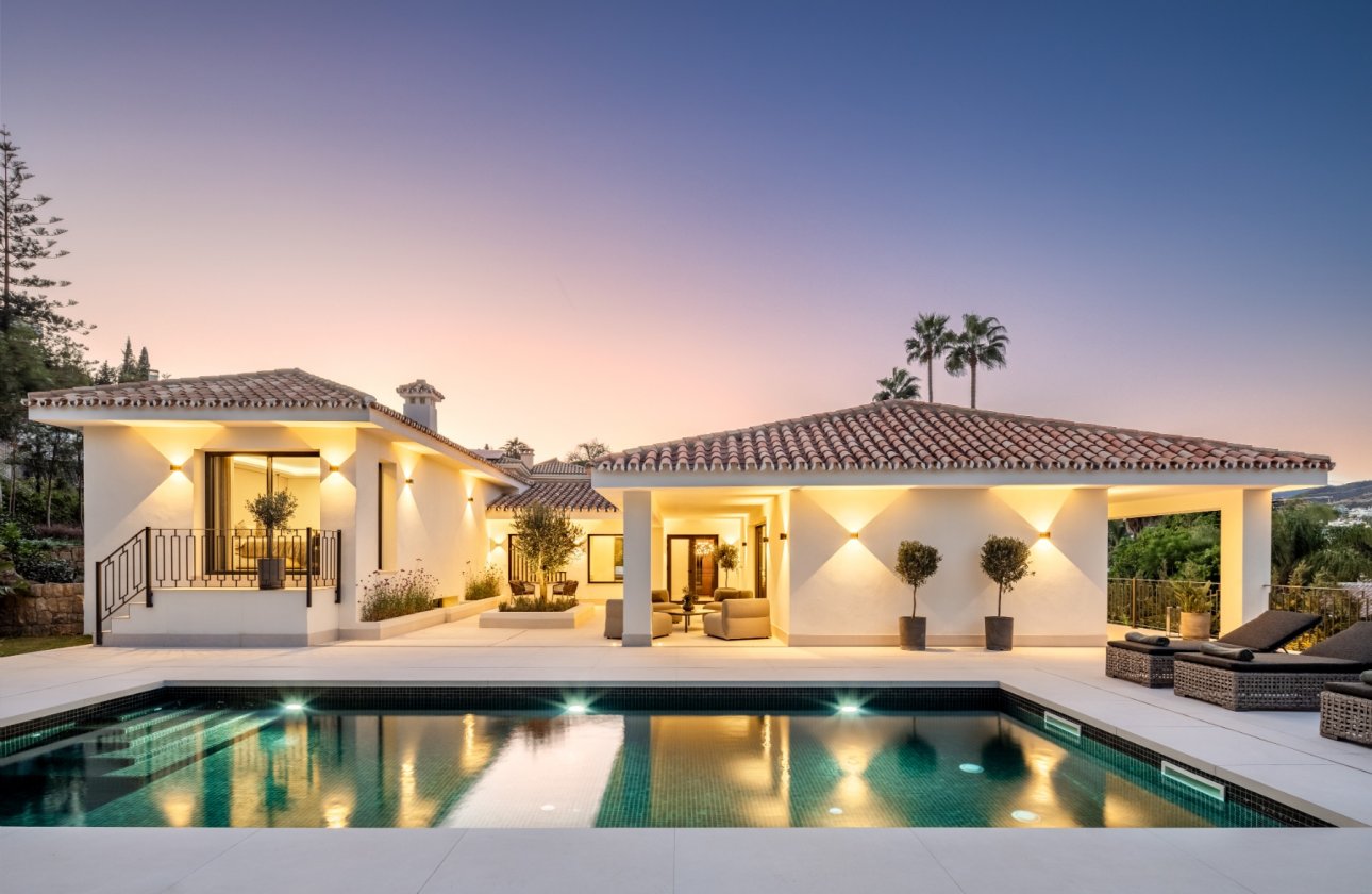 Villa - Wiederverkauf - Marbella - Nueva Andalucía