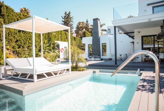 Villa - Wiederverkauf - Marbella - Nueva Andalucía