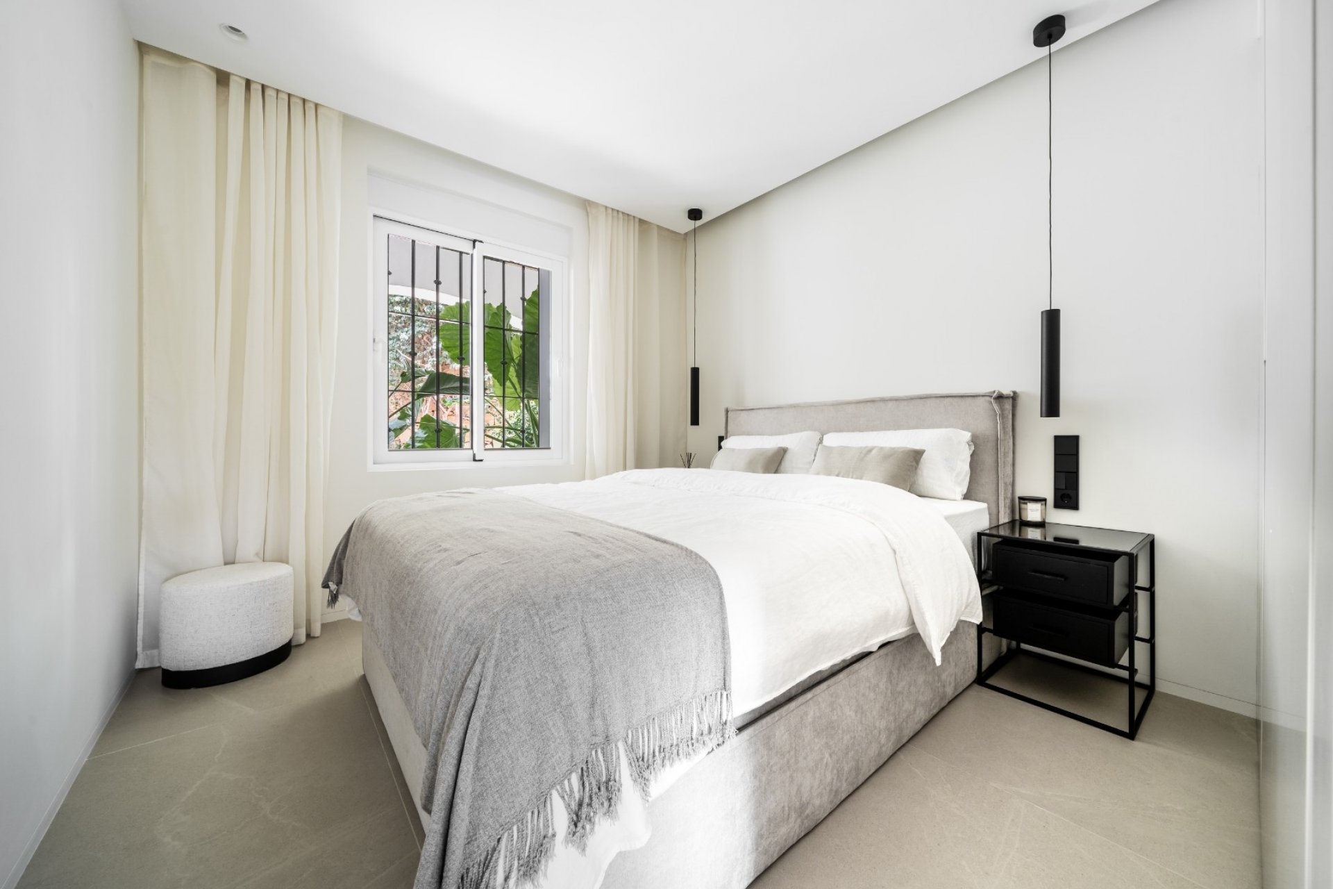 Wiederverkauf - Apartment - Benahavis - Puerto de los Almendros