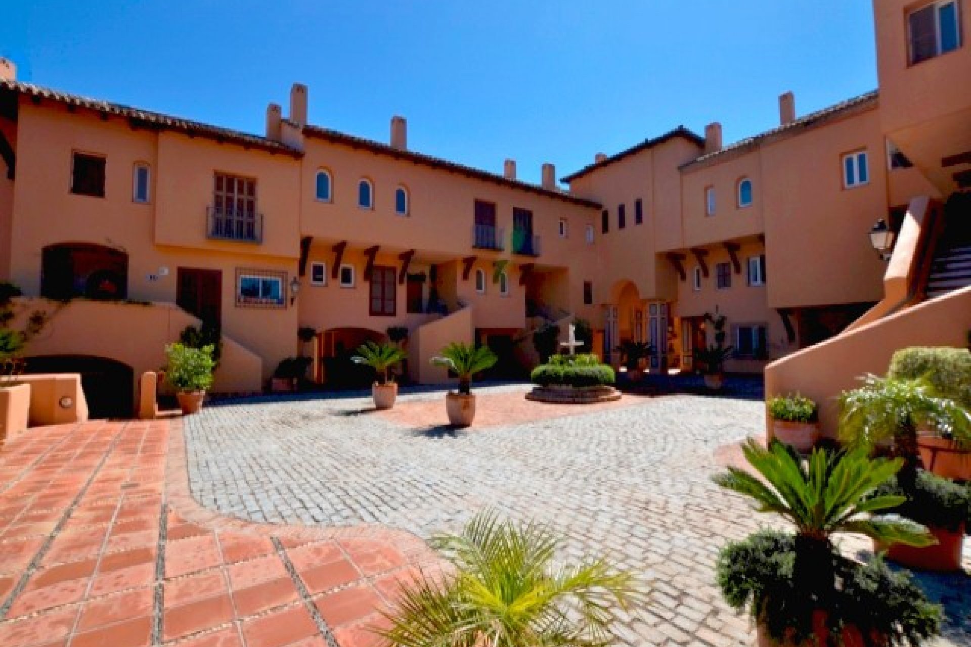 Wiederverkauf - Apartment - Marbella - Nueva Andalucía