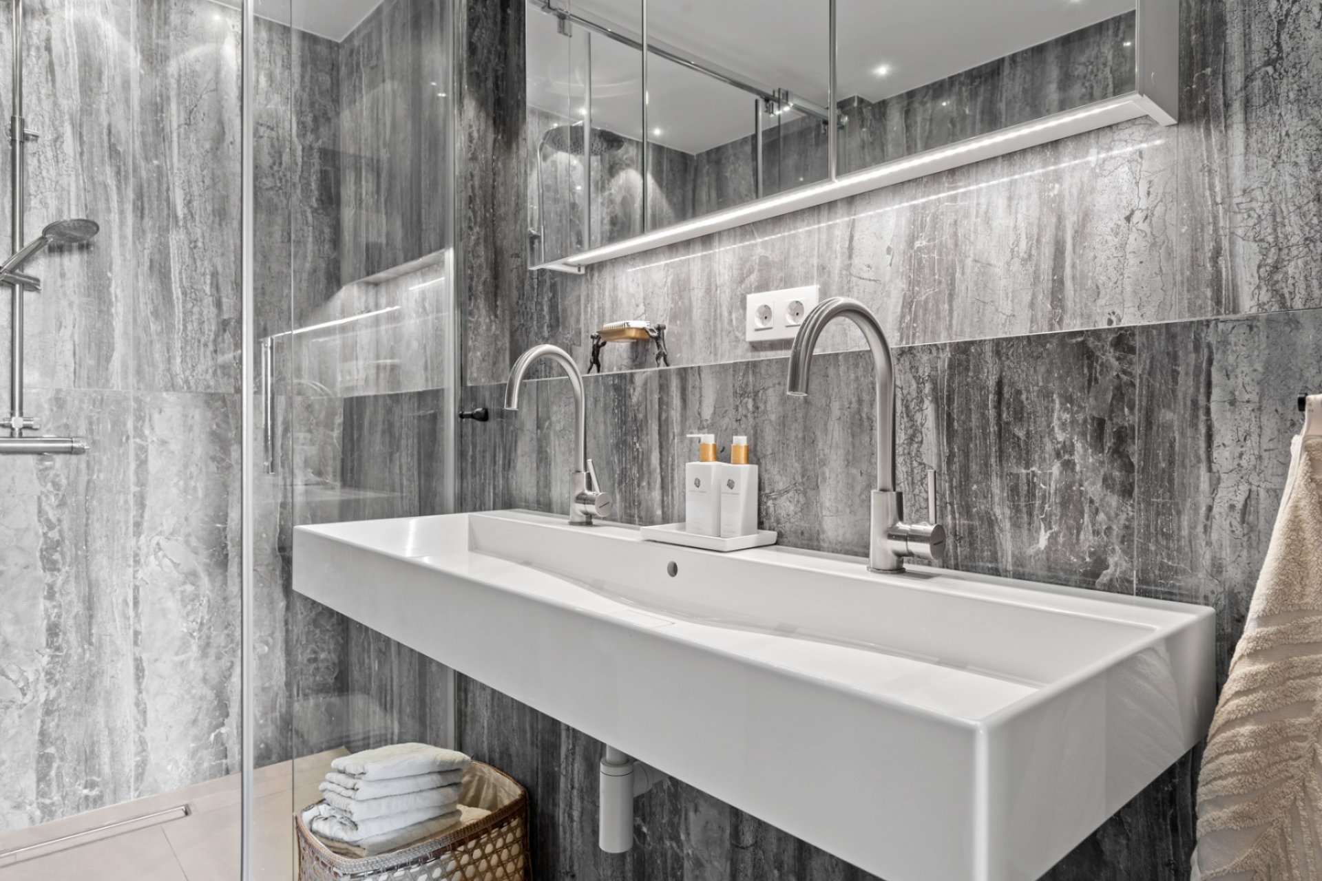 Wiederverkauf - Apartment - Marbella - Nueva Andalucía