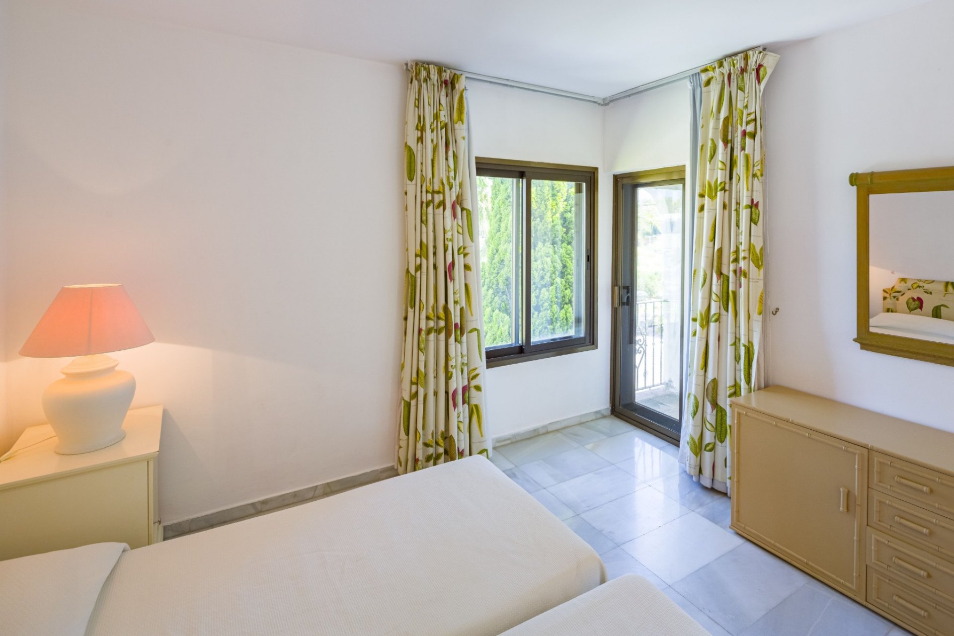 Wiederverkauf - Apartment - Marbella - Puerto Banús