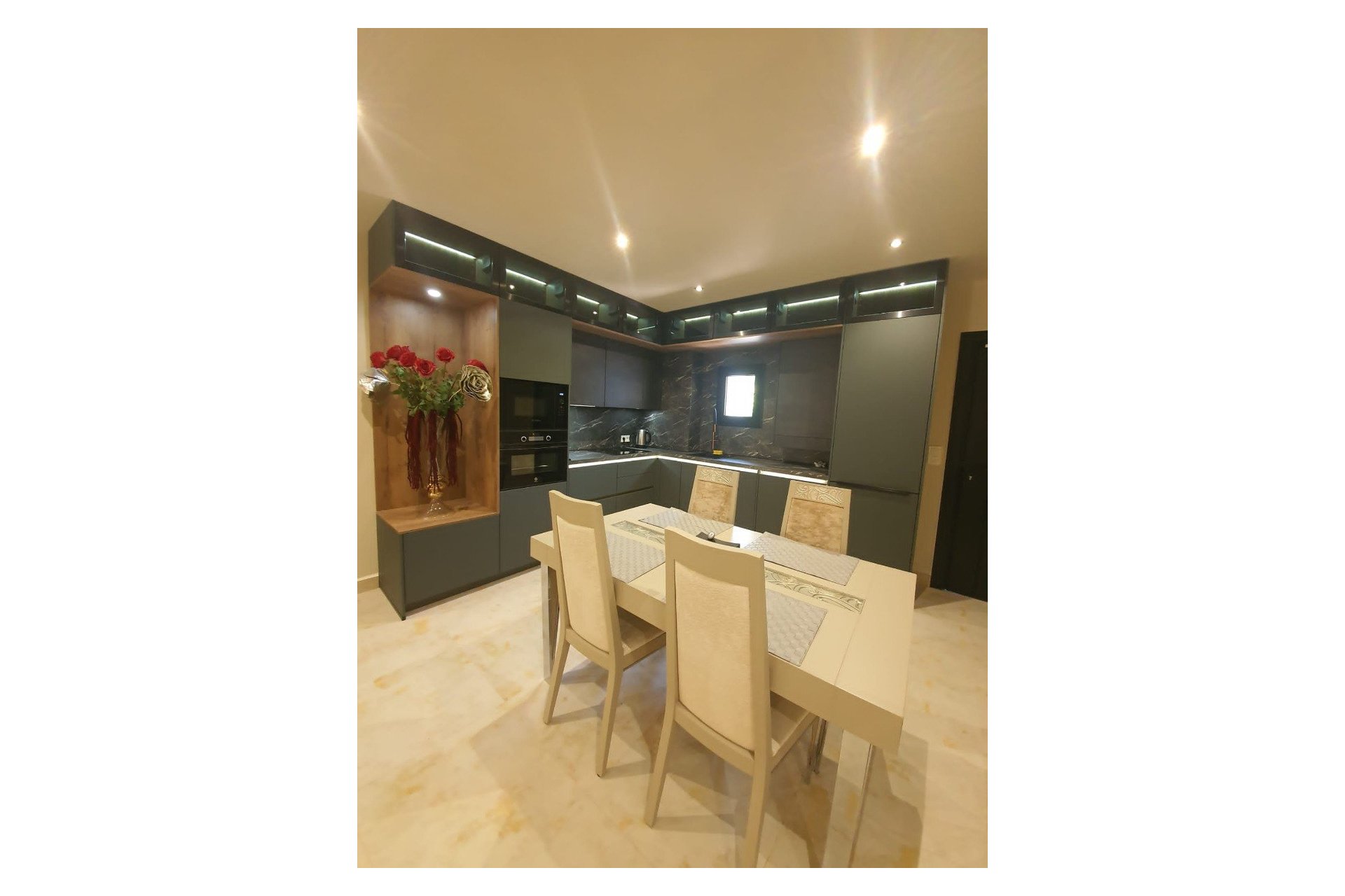 Wiederverkauf - Apartment - Marbella - Puerto Banús