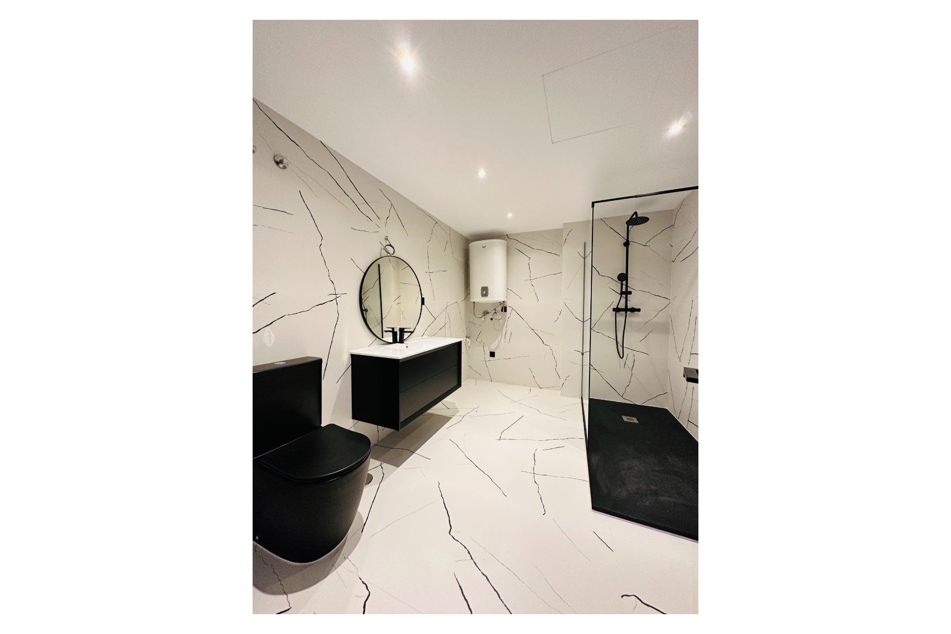 Wiederverkauf - Apartment - Marbella - Puerto Banús