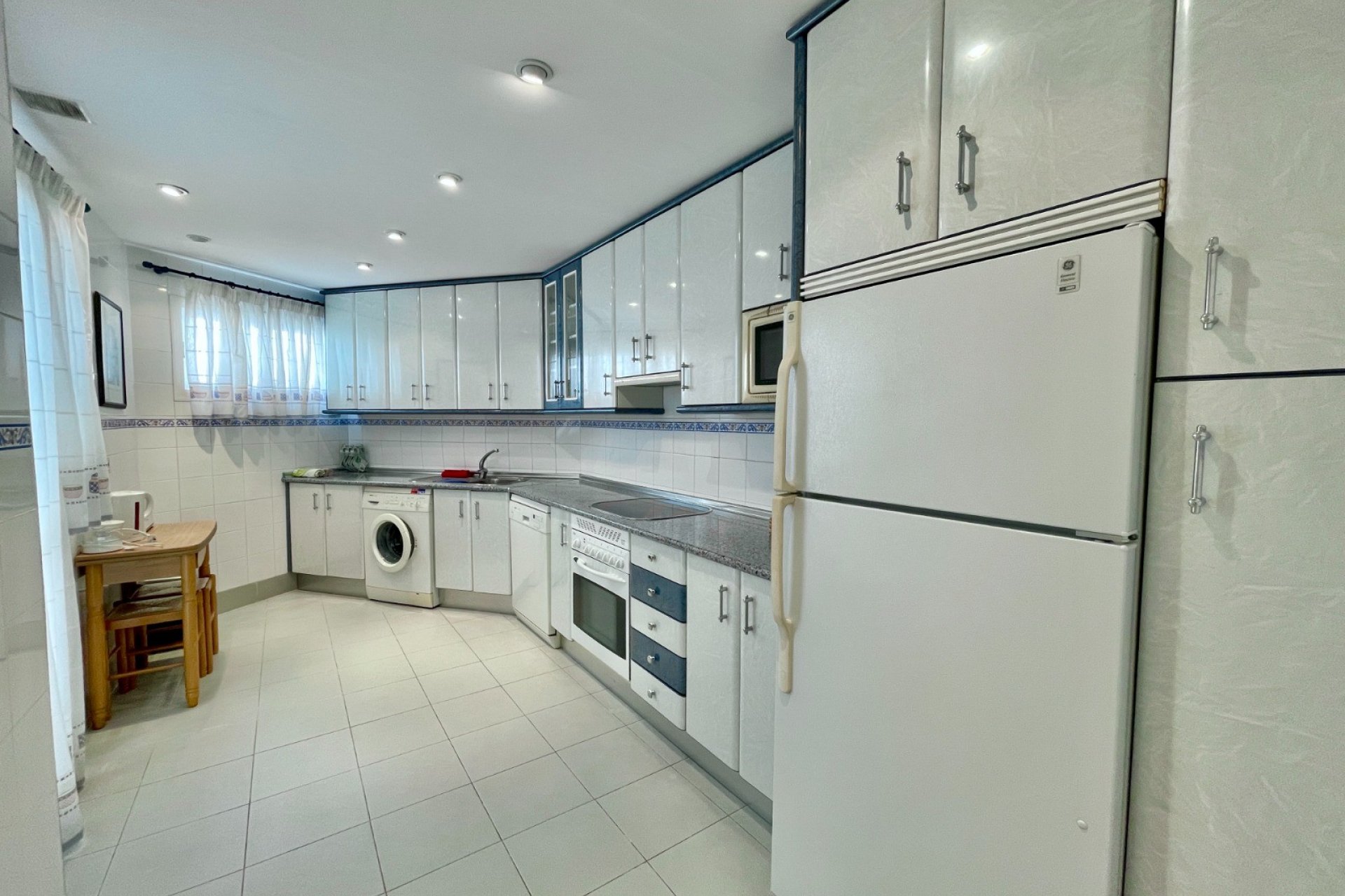 Wiederverkauf - Apartment - Marbella - Puerto Banús