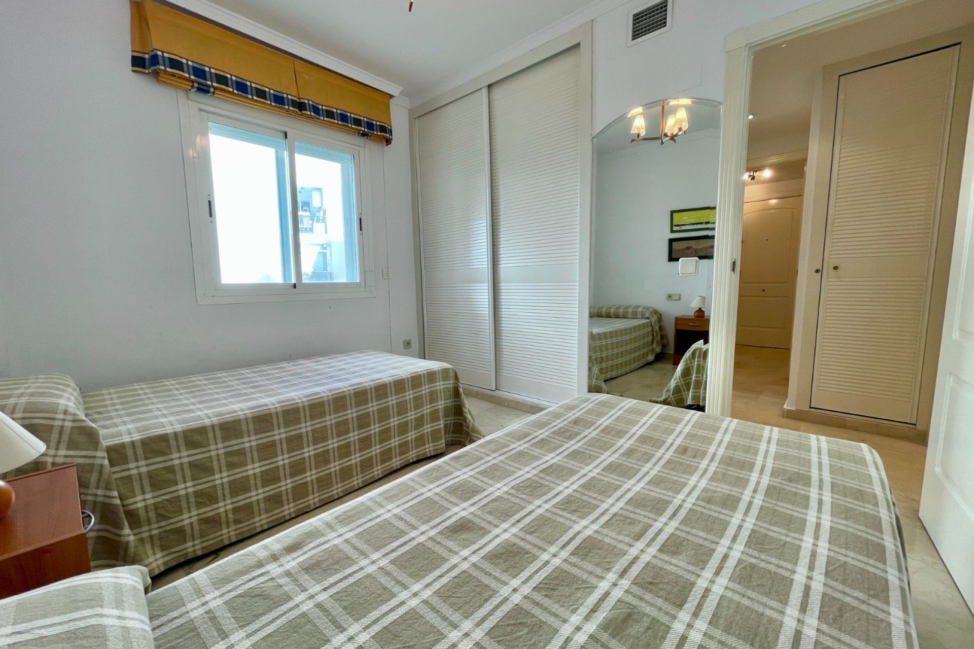 Wiederverkauf - Apartment - Marbella - Puerto Banús