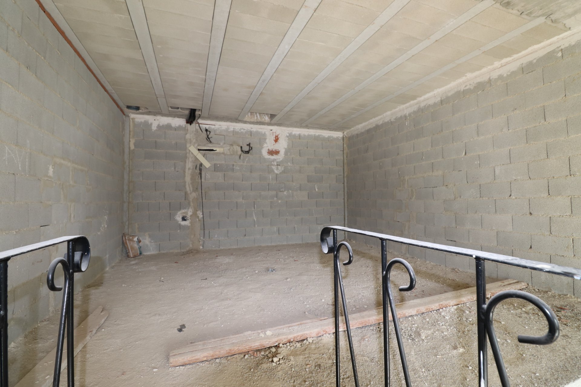 Wiederverkauf - Kommerziell - Benimar - Benimar II