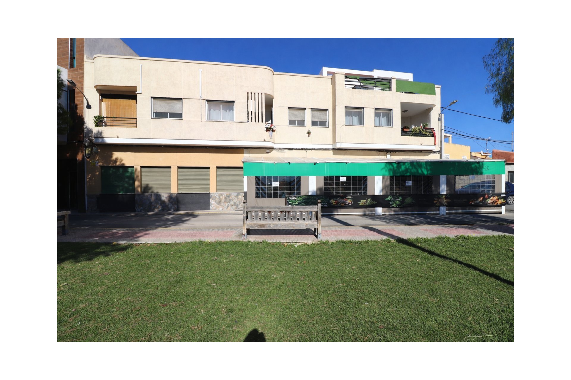 Wiederverkauf - Kommerziell - Catral - Catral - Town