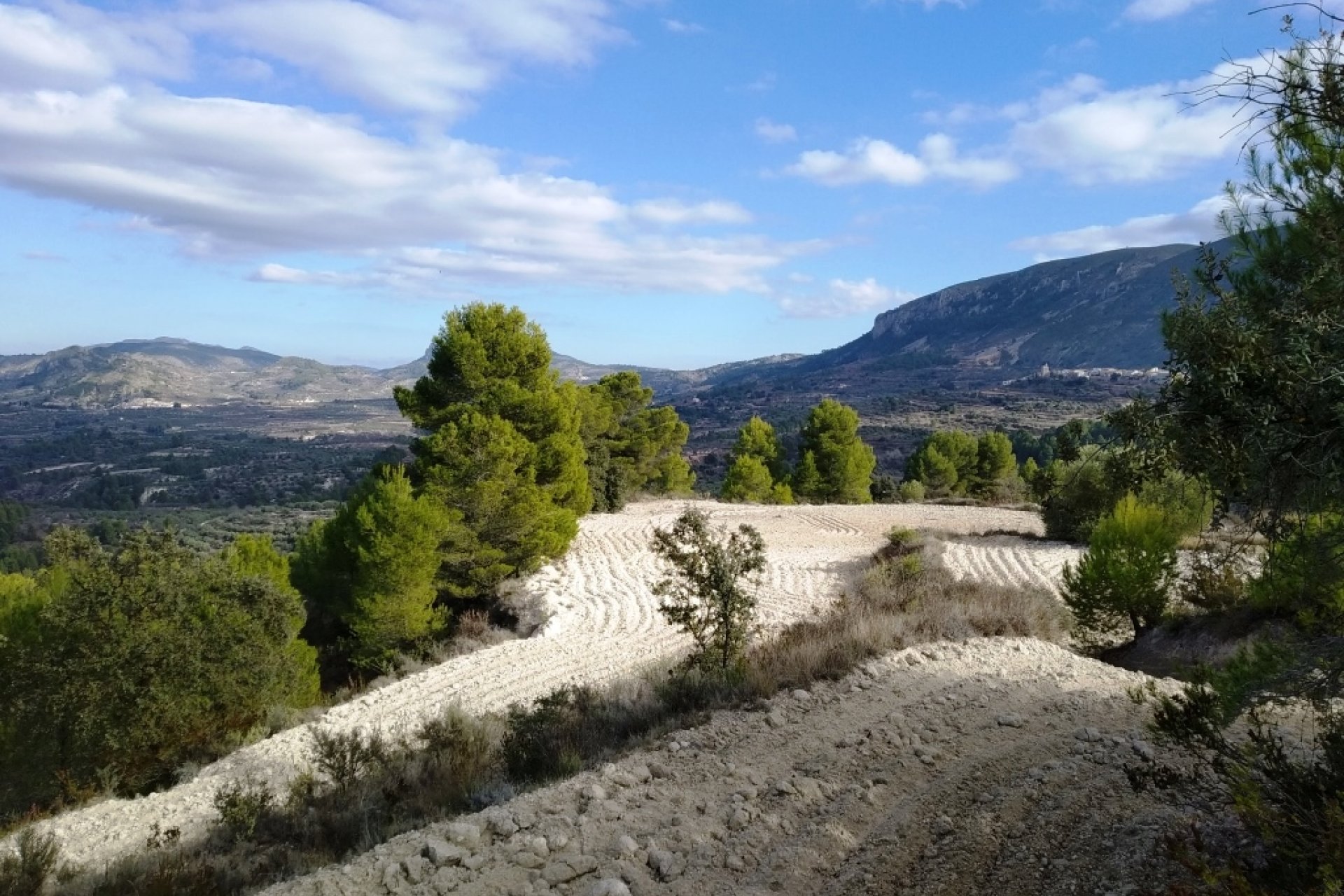 Wiederverkauf - Land - Benillup