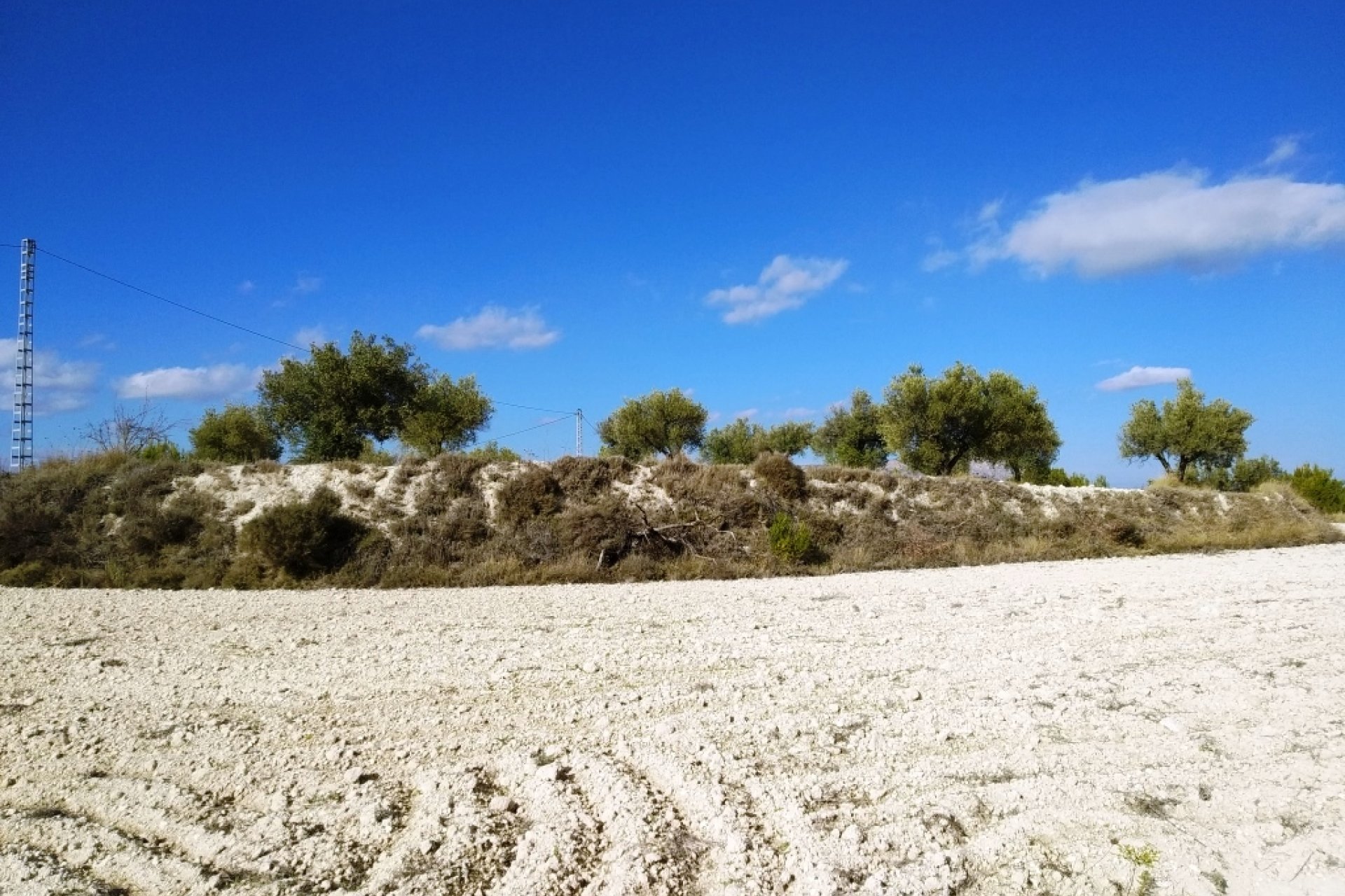 Wiederverkauf - Land - Benillup