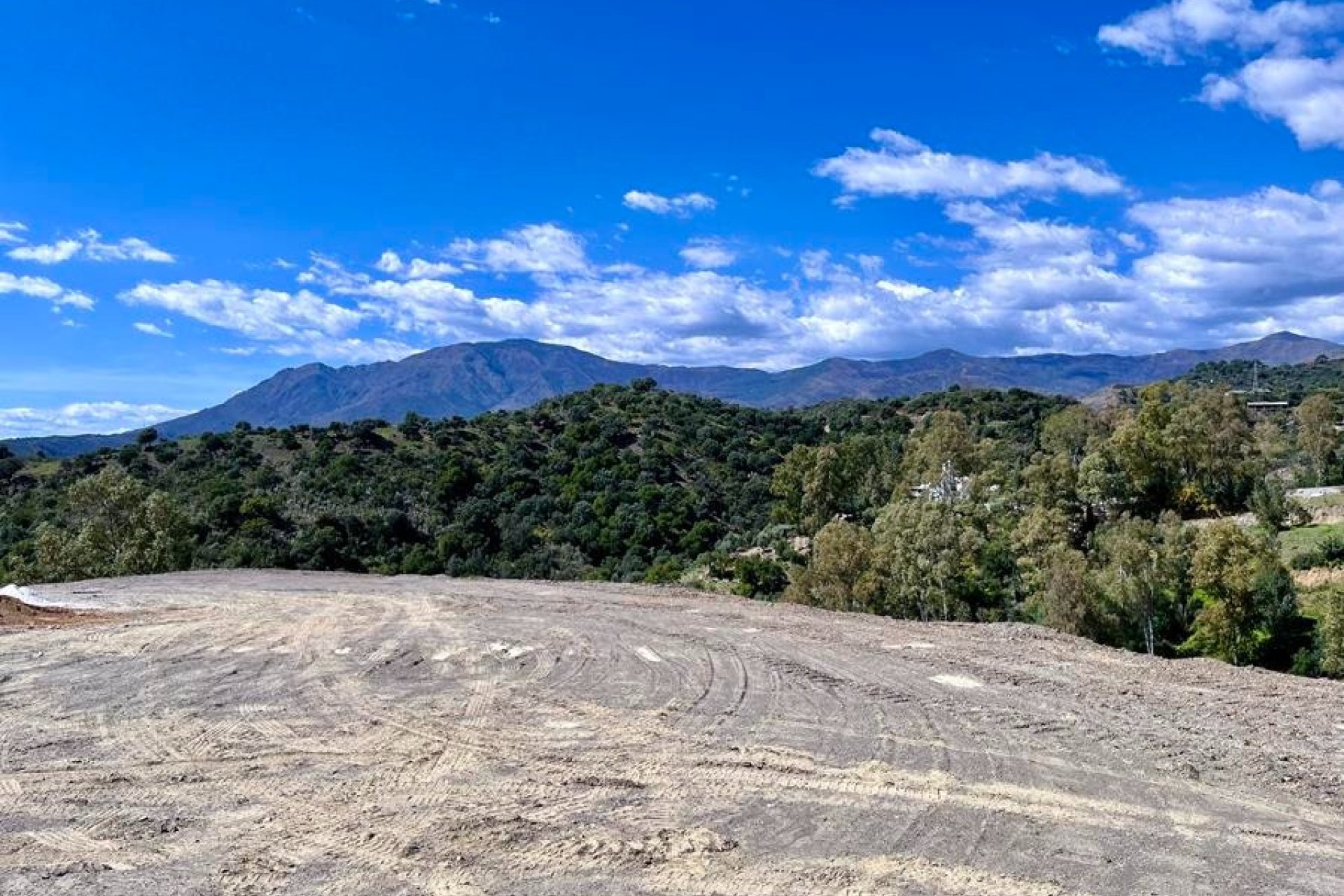 Wiederverkauf - Land - Estepona - Selwo