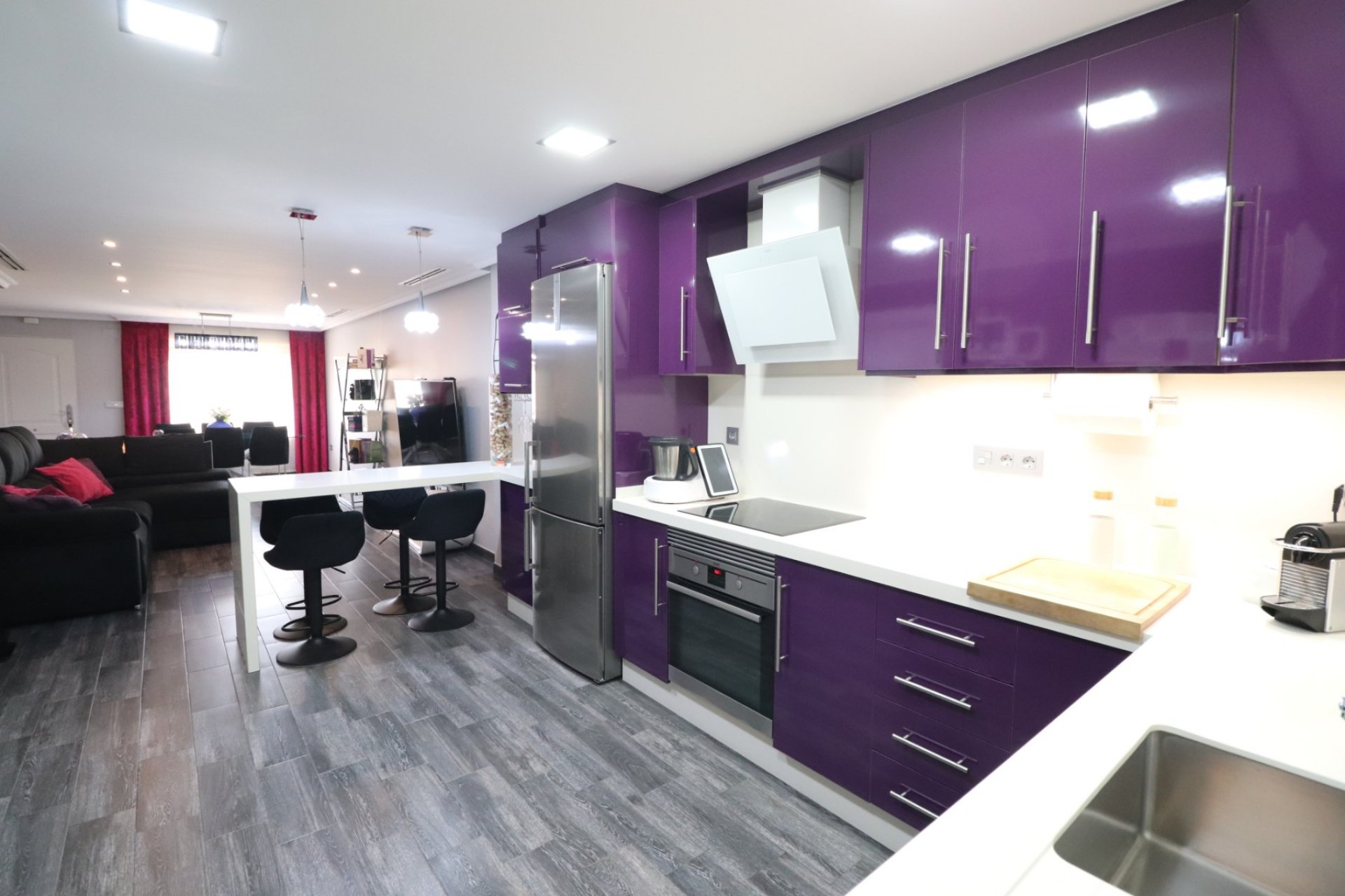 Wiederverkauf - Stadthaus - Redován - Redovan - Town