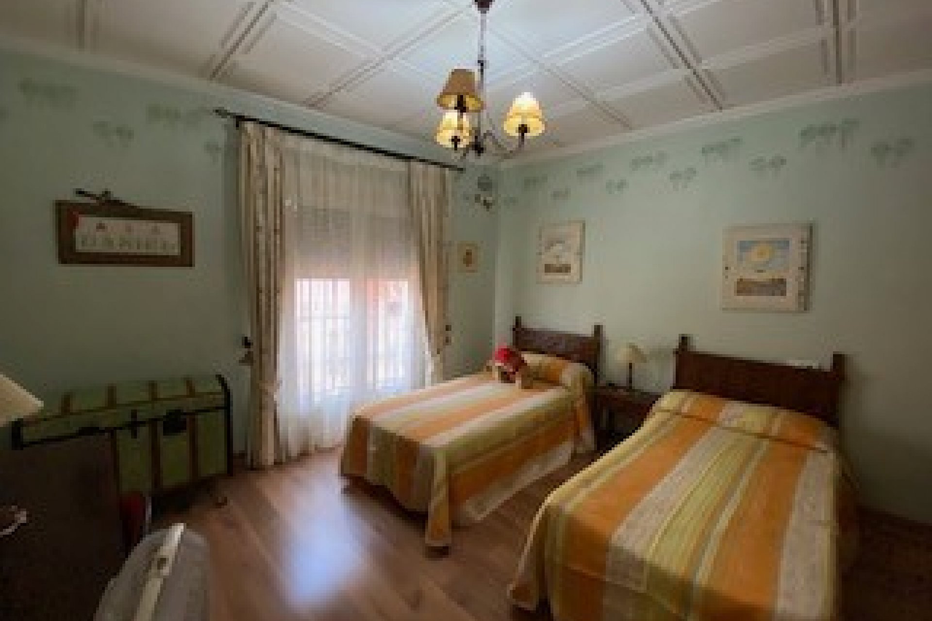 Wiederverkauf - Stadthaus - Sax