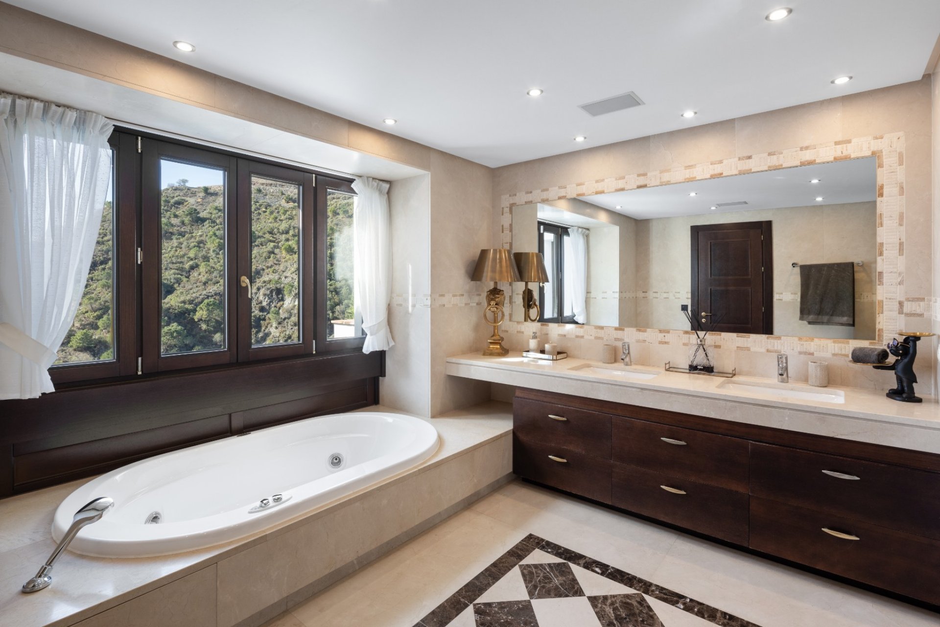 Wiederverkauf - Villa - Benahavis - La Quinta