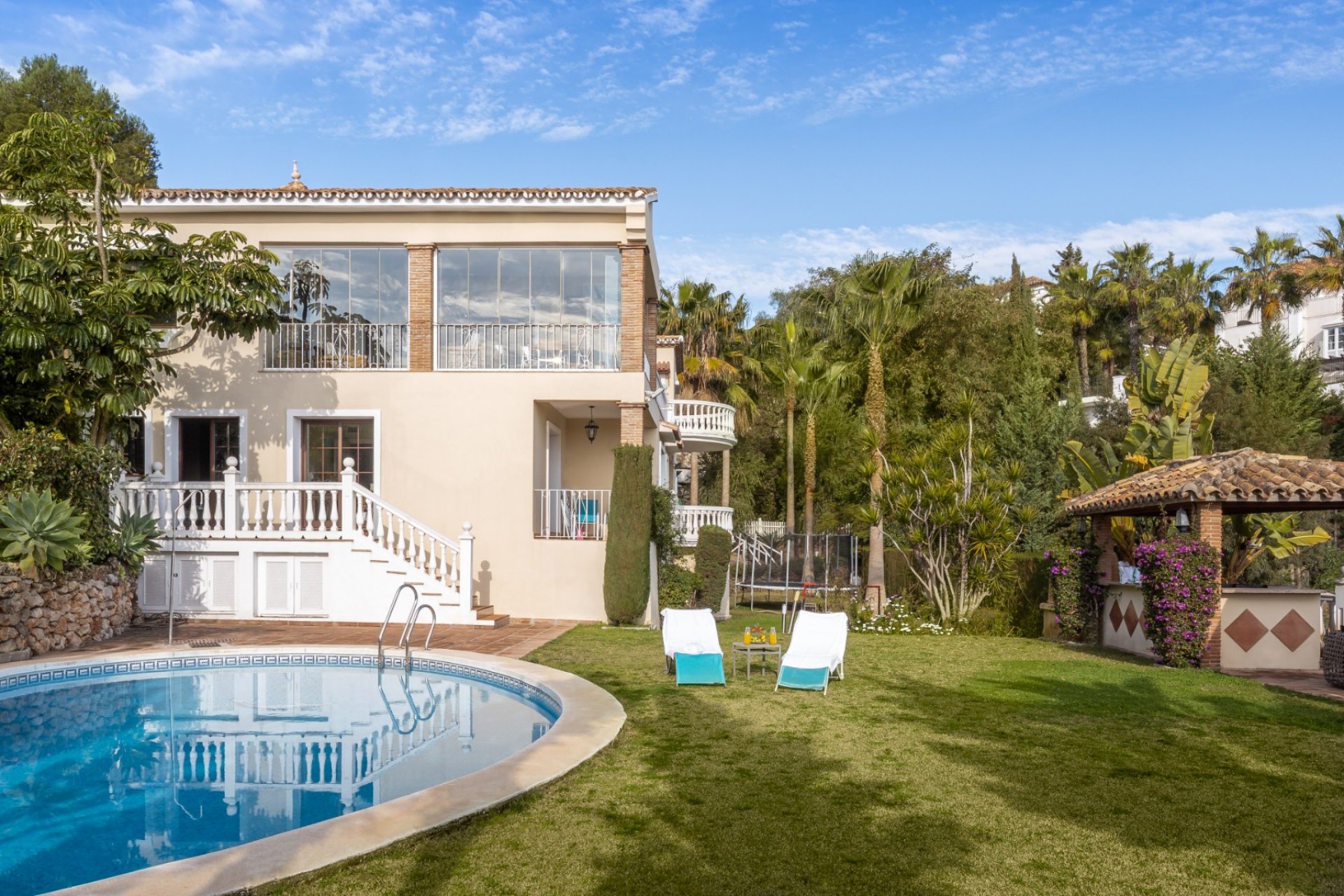Wiederverkauf - Villa - Estepona - El Paraíso