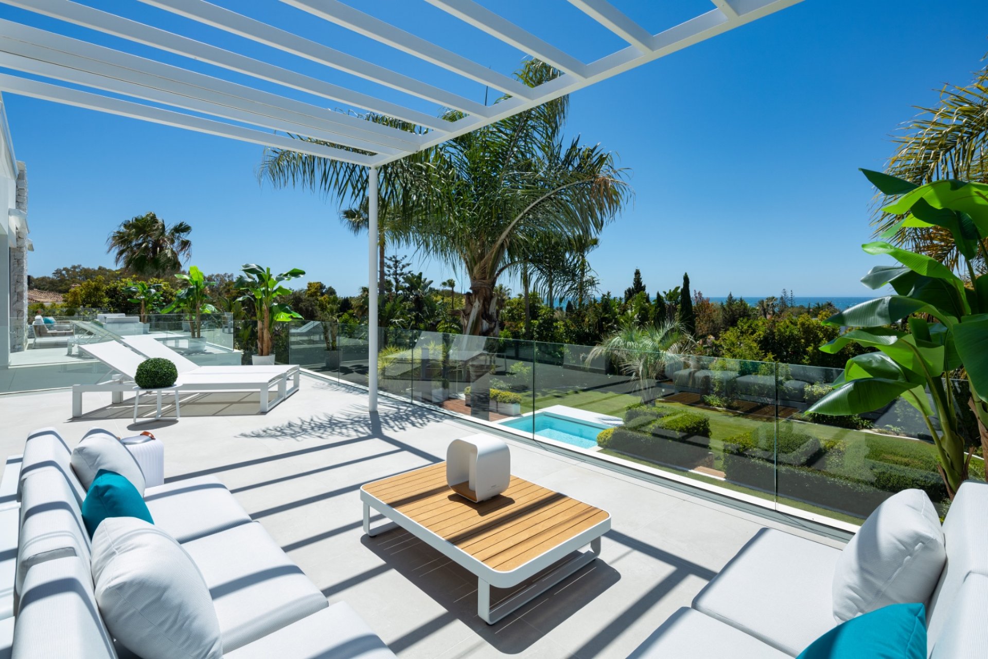 Wiederverkauf - Villa - Marbella - East Marbella