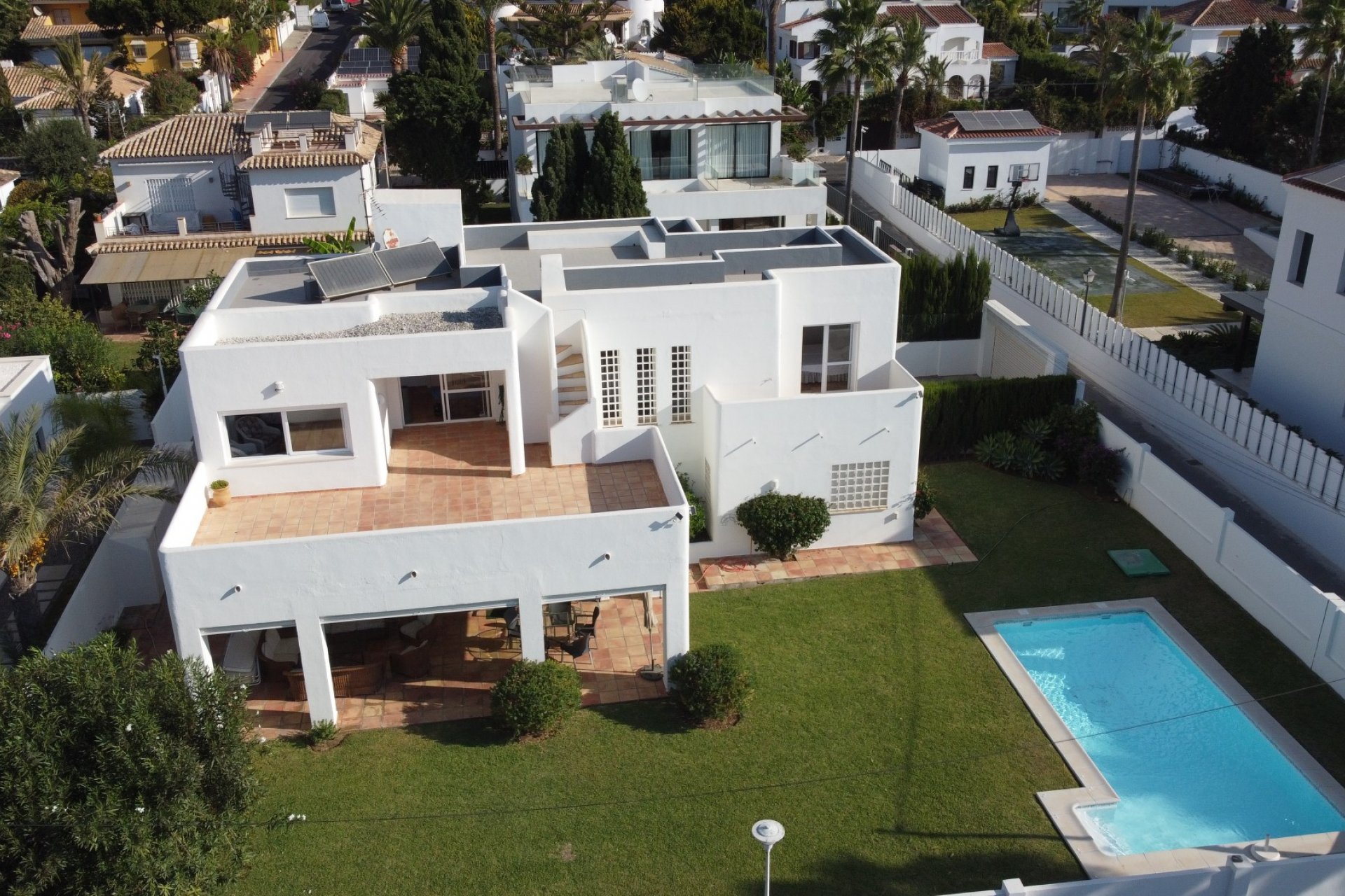 Wiederverkauf - Villa - Marbella - Las Chapas