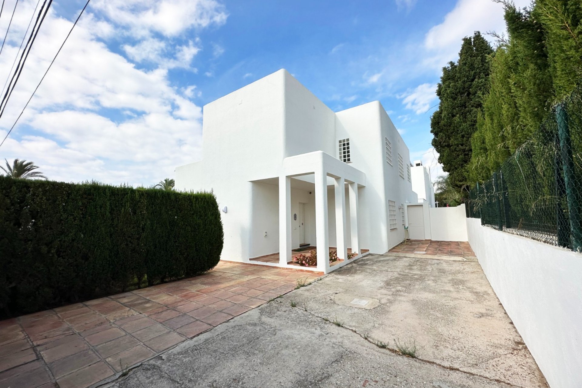 Wiederverkauf - Villa - Marbella - Las Chapas