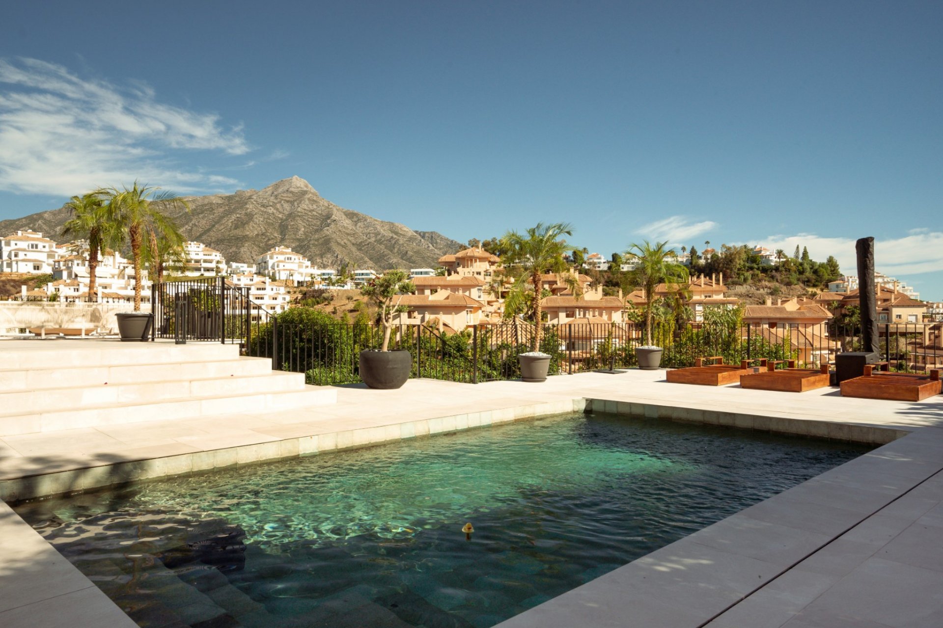 Wiederverkauf - Villa - Marbella - Los Naranjos de Marbella