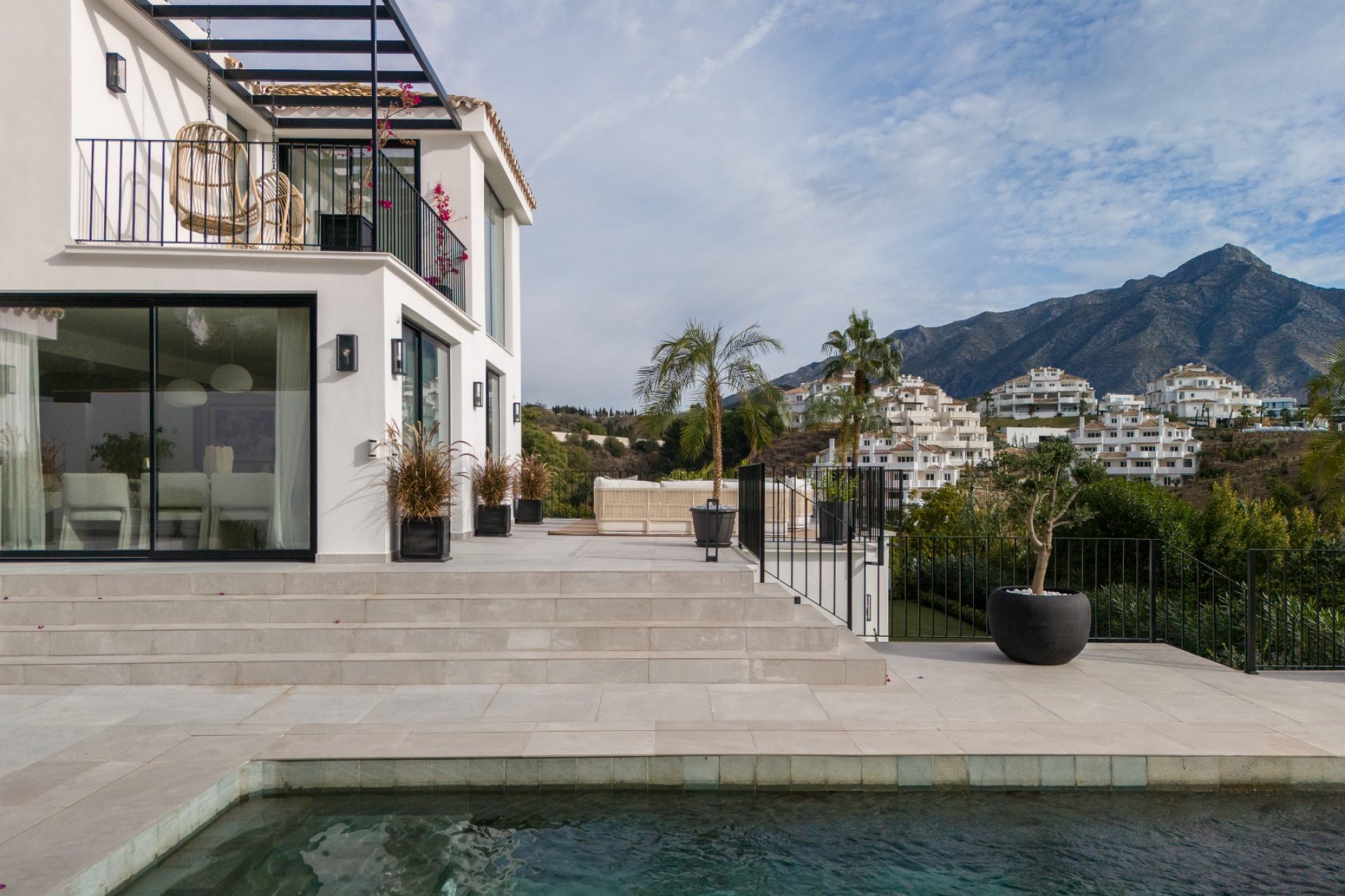 Wiederverkauf - Villa - Marbella - Los Naranjos de Marbella