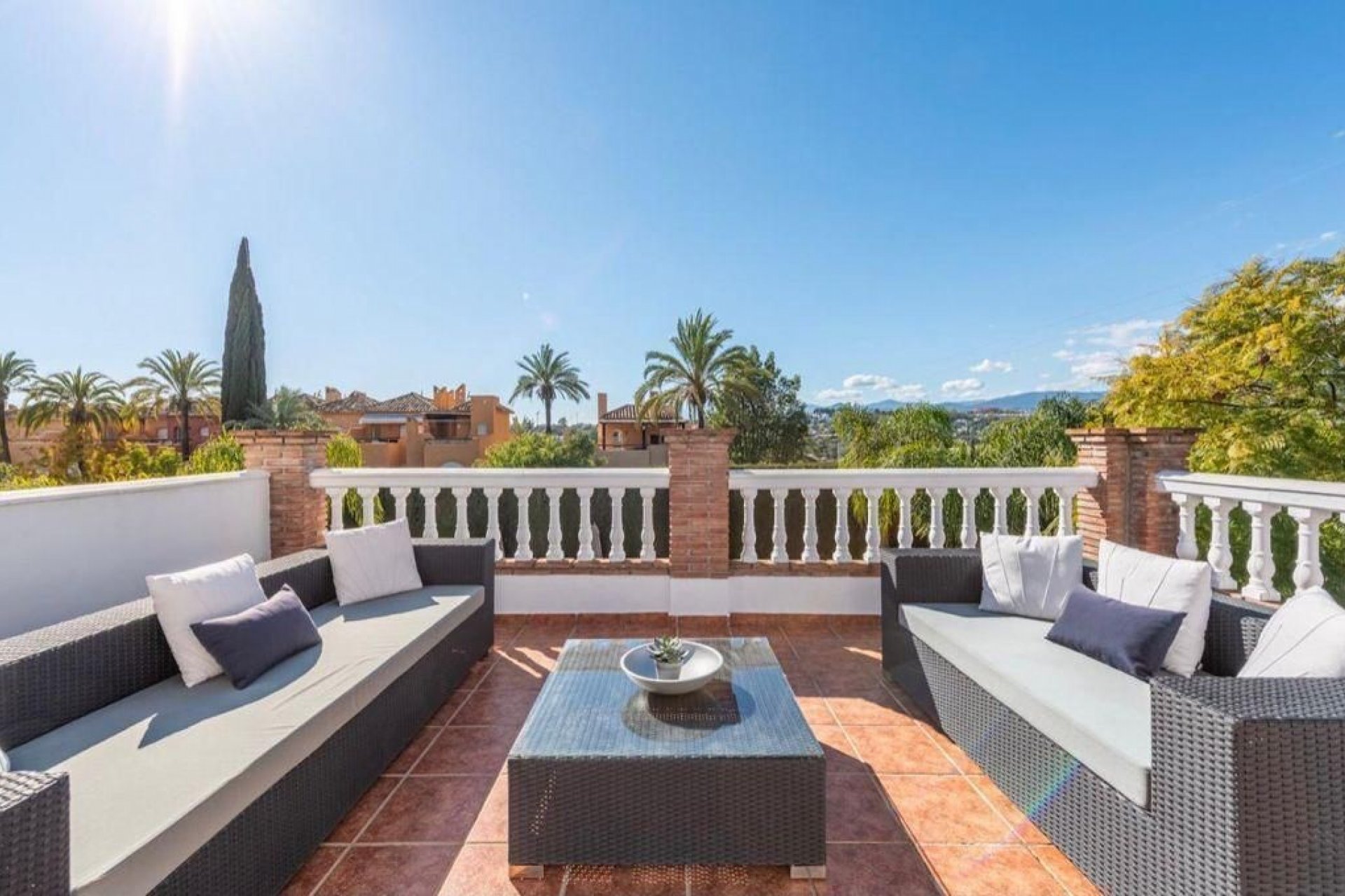 Wiederverkauf - Villa - Marbella - Nueva Andalucía