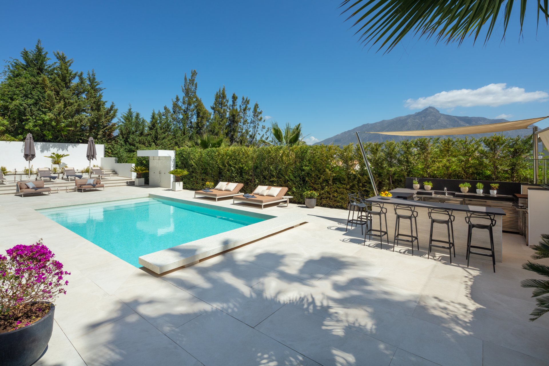 Wiederverkauf - Villa - Marbella - Nueva Andalucía