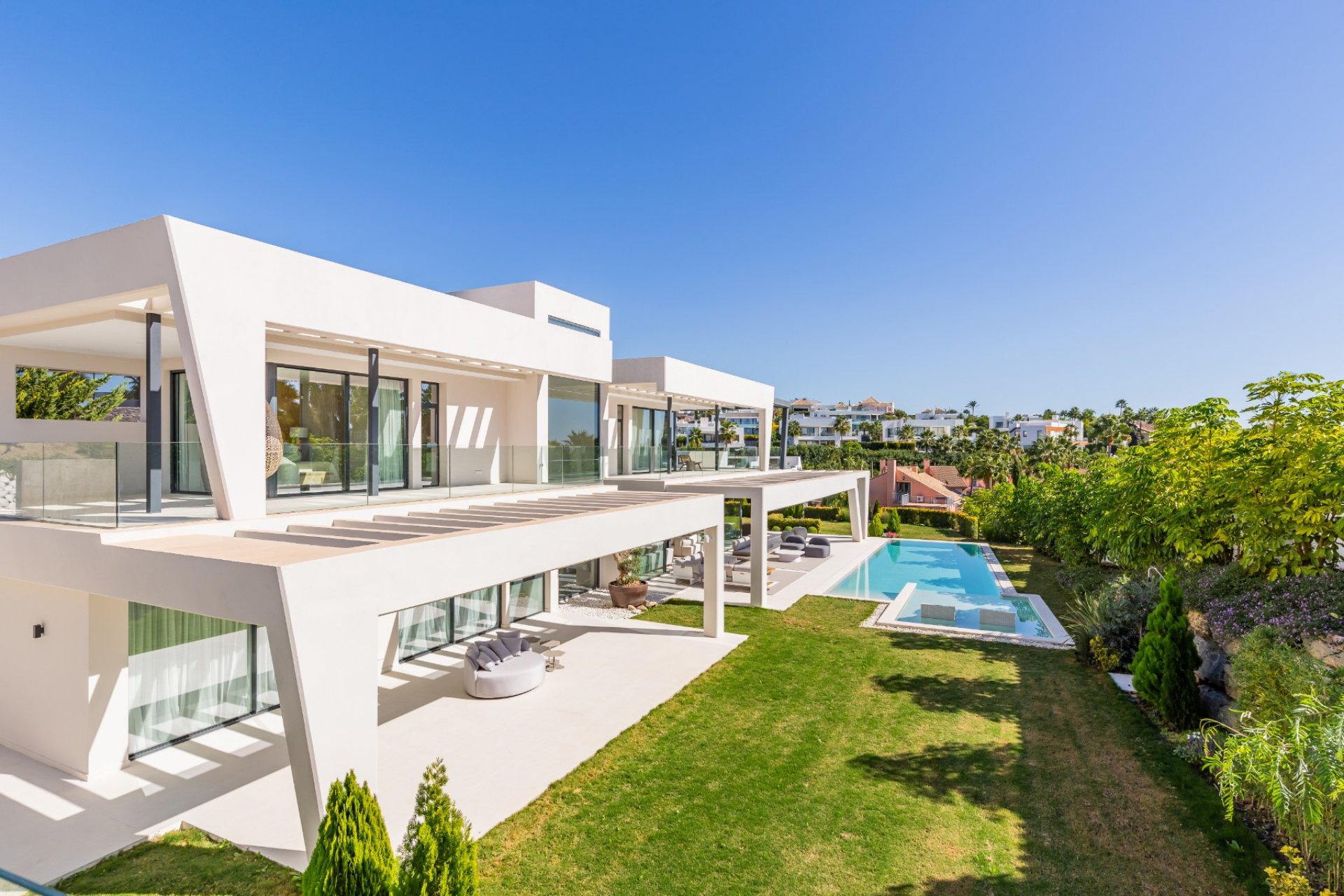 Wiederverkauf - Villa - Marbella - Nueva Andalucía