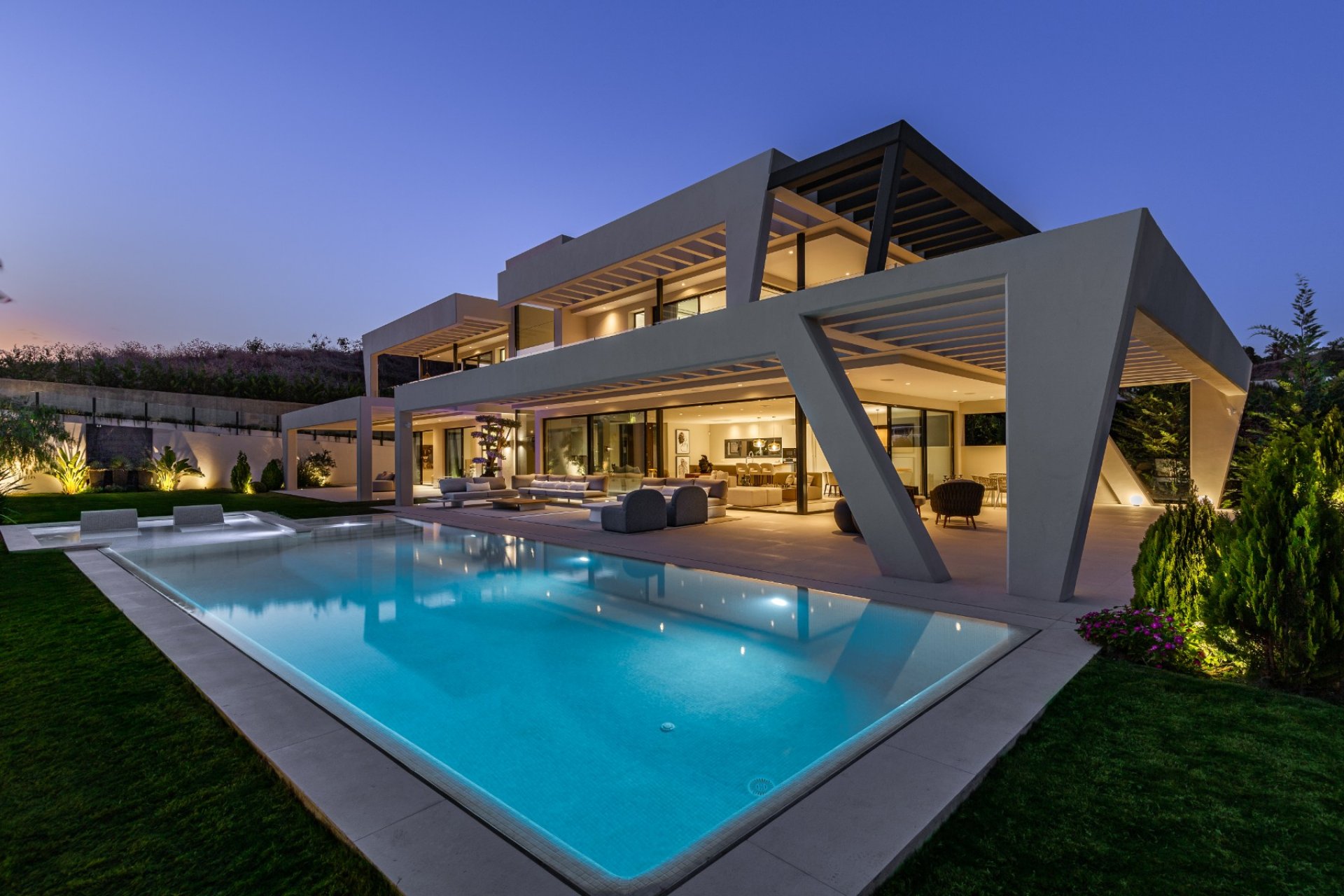 Wiederverkauf - Villa - Marbella - Nueva Andalucía