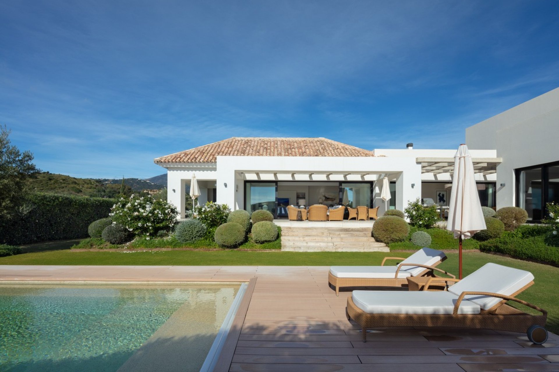 Wiederverkauf - Villa - Marbella - Nueva Andalucía