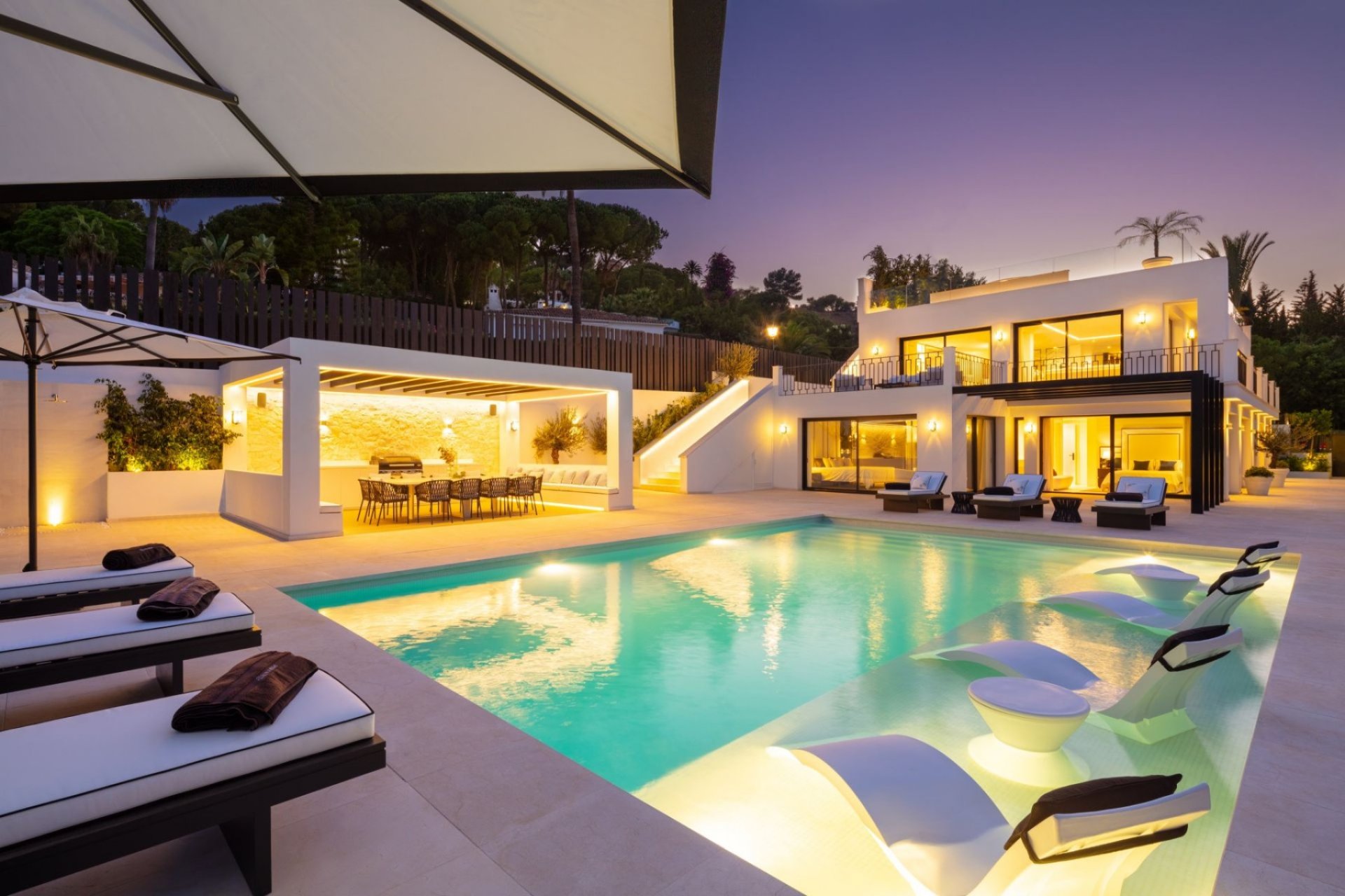 Wiederverkauf - Villa - Marbella - Nueva Andalucía