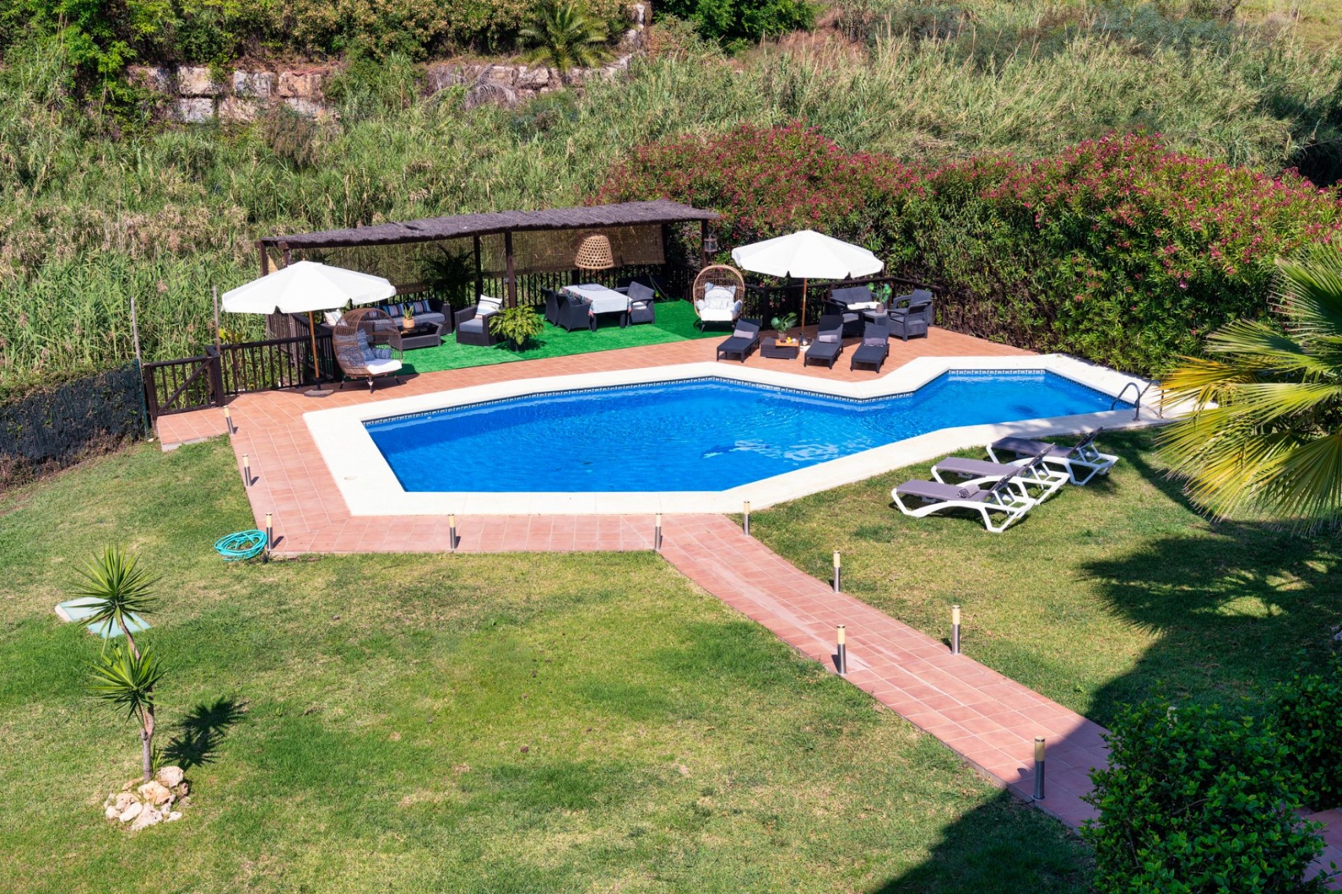 Wiederverkauf - Villa - Marbella - Nueva Andalucía
