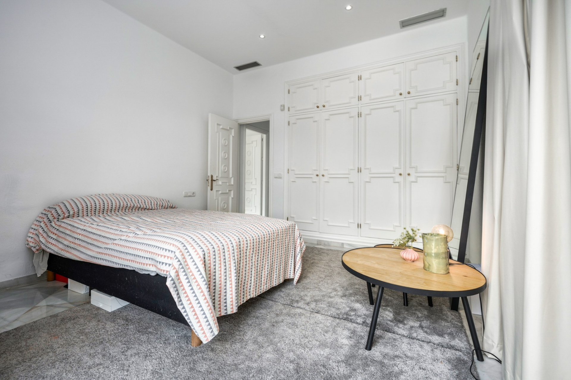 Wiederverkauf - Villa - Marbella - Nueva Andalucía