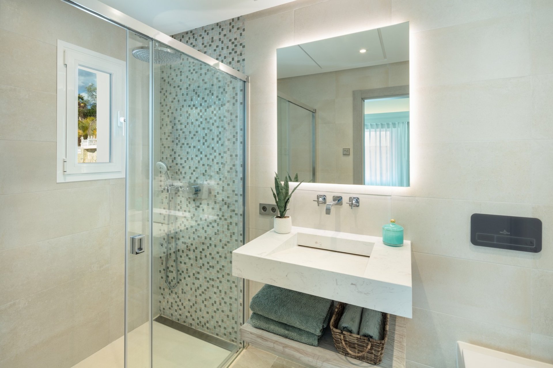 Wiederverkauf - Villa - Marbella - Nueva Andalucía