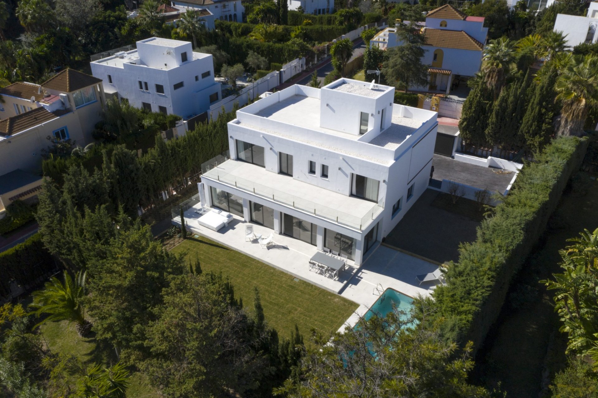 Wiederverkauf - Villa - Marbella - Nueva Andalucía
