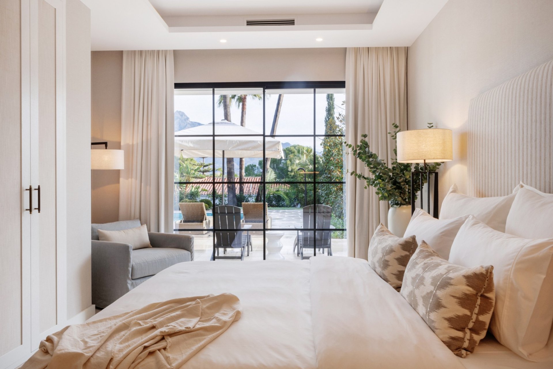 Wiederverkauf - Villa - Marbella - Nueva Andalucía