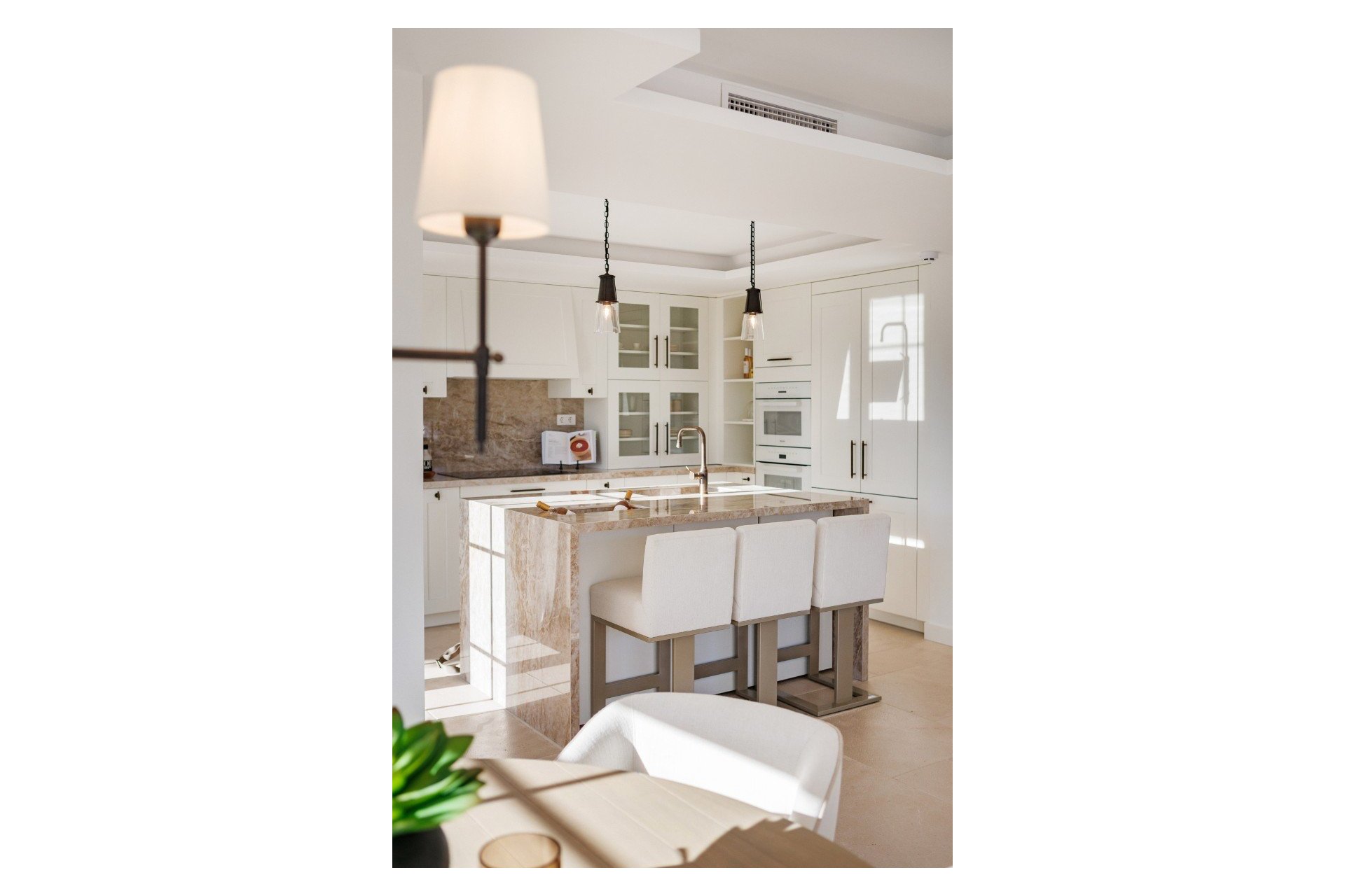 Wiederverkauf - Villa - Marbella - Nueva Andalucía