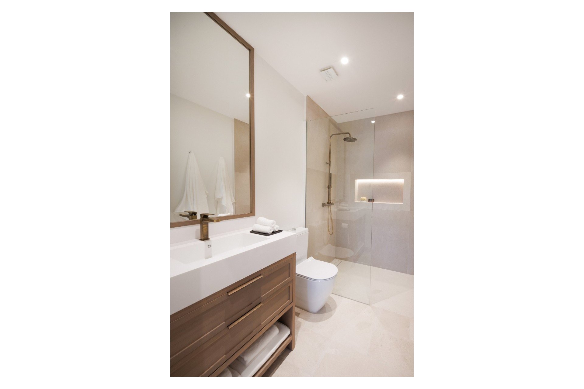 Wiederverkauf - Villa - Marbella - Nueva Andalucía