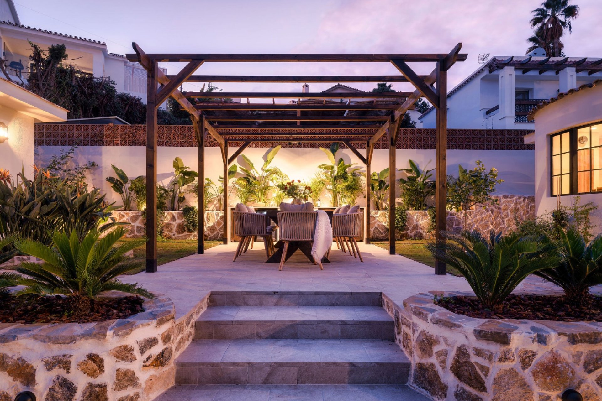 Wiederverkauf - Villa - Marbella - Nueva Andalucía