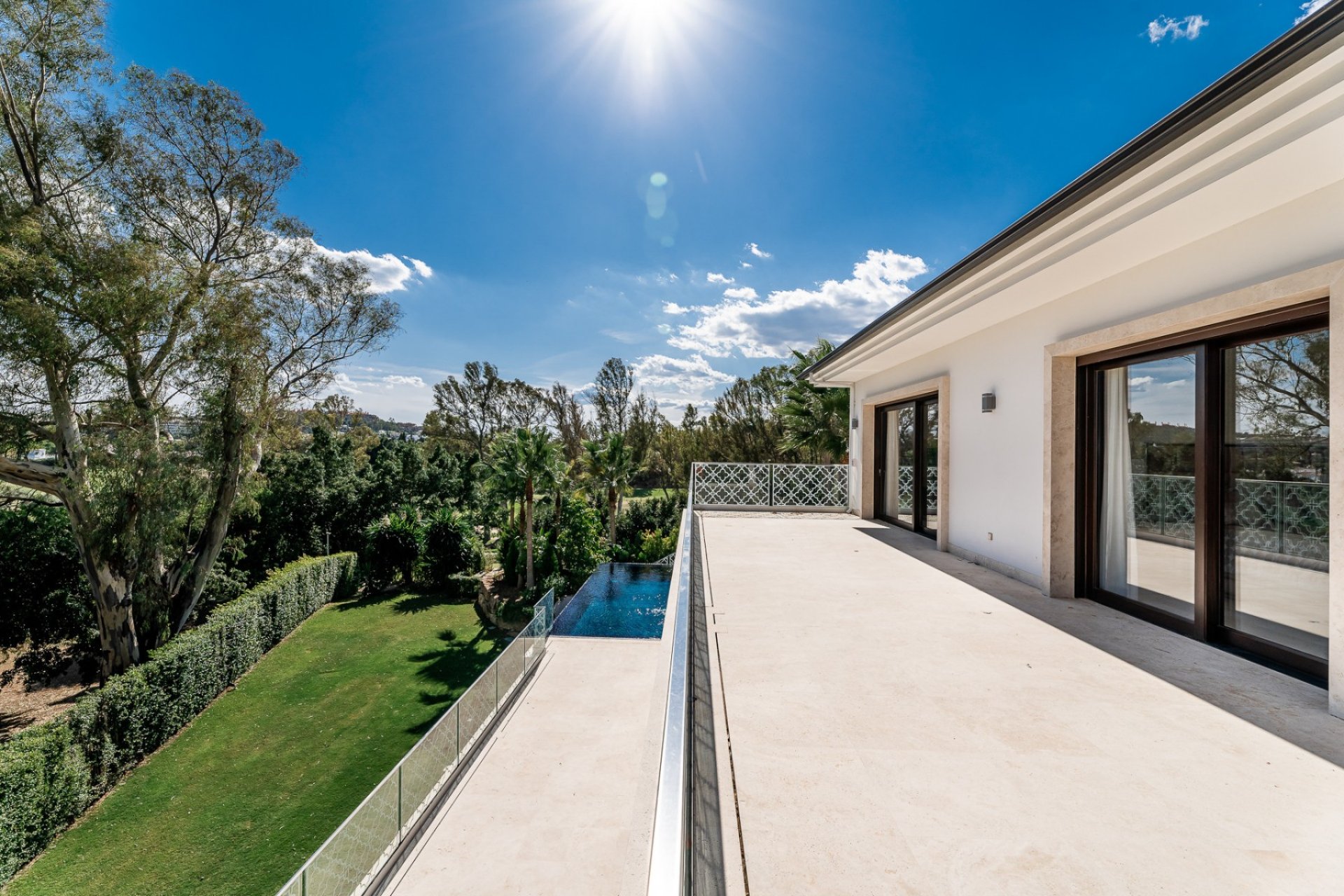 Wiederverkauf - Villa - Marbella - Nueva Andalucía