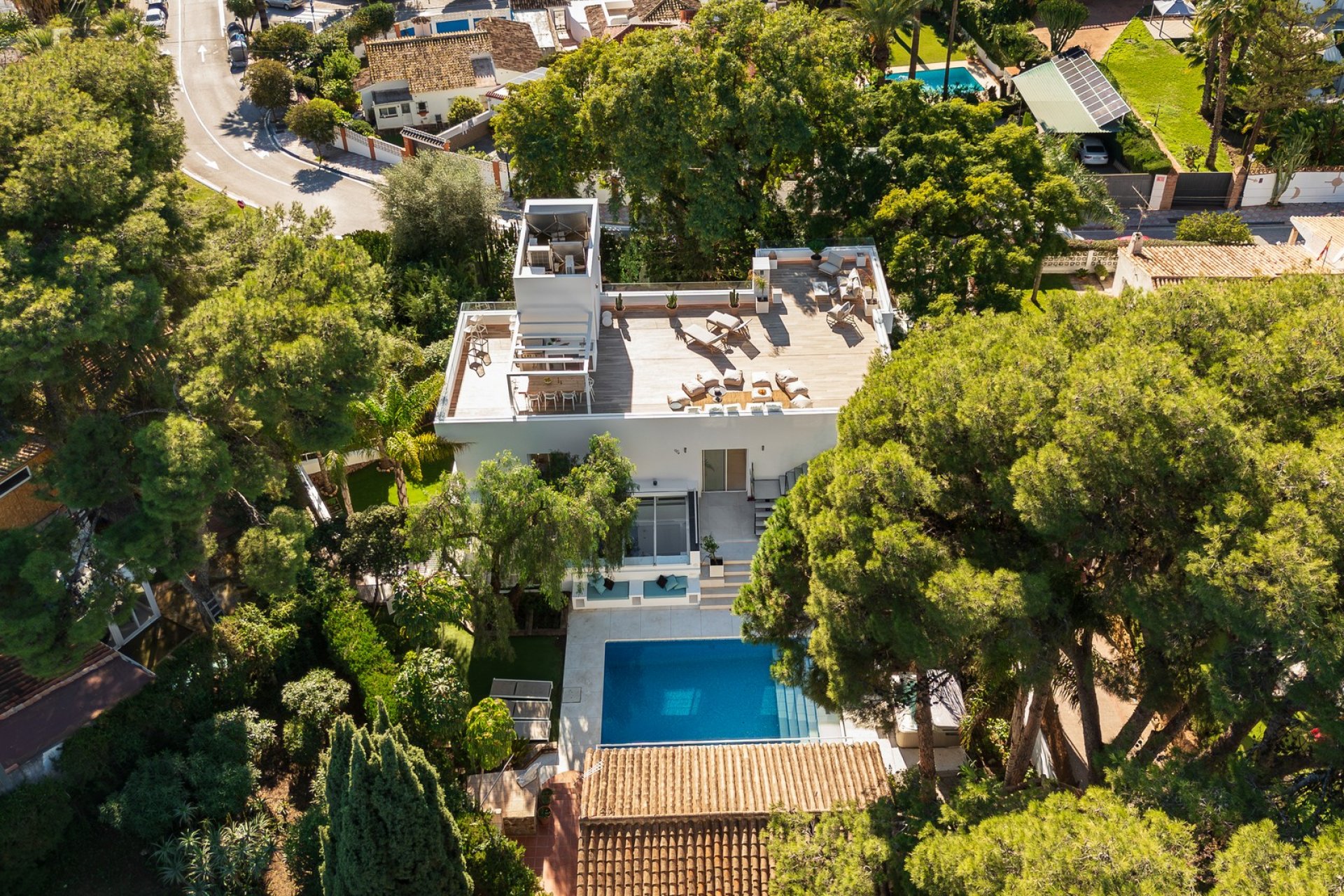 Wiederverkauf - Villa - Marbella - Nueva Andalucía