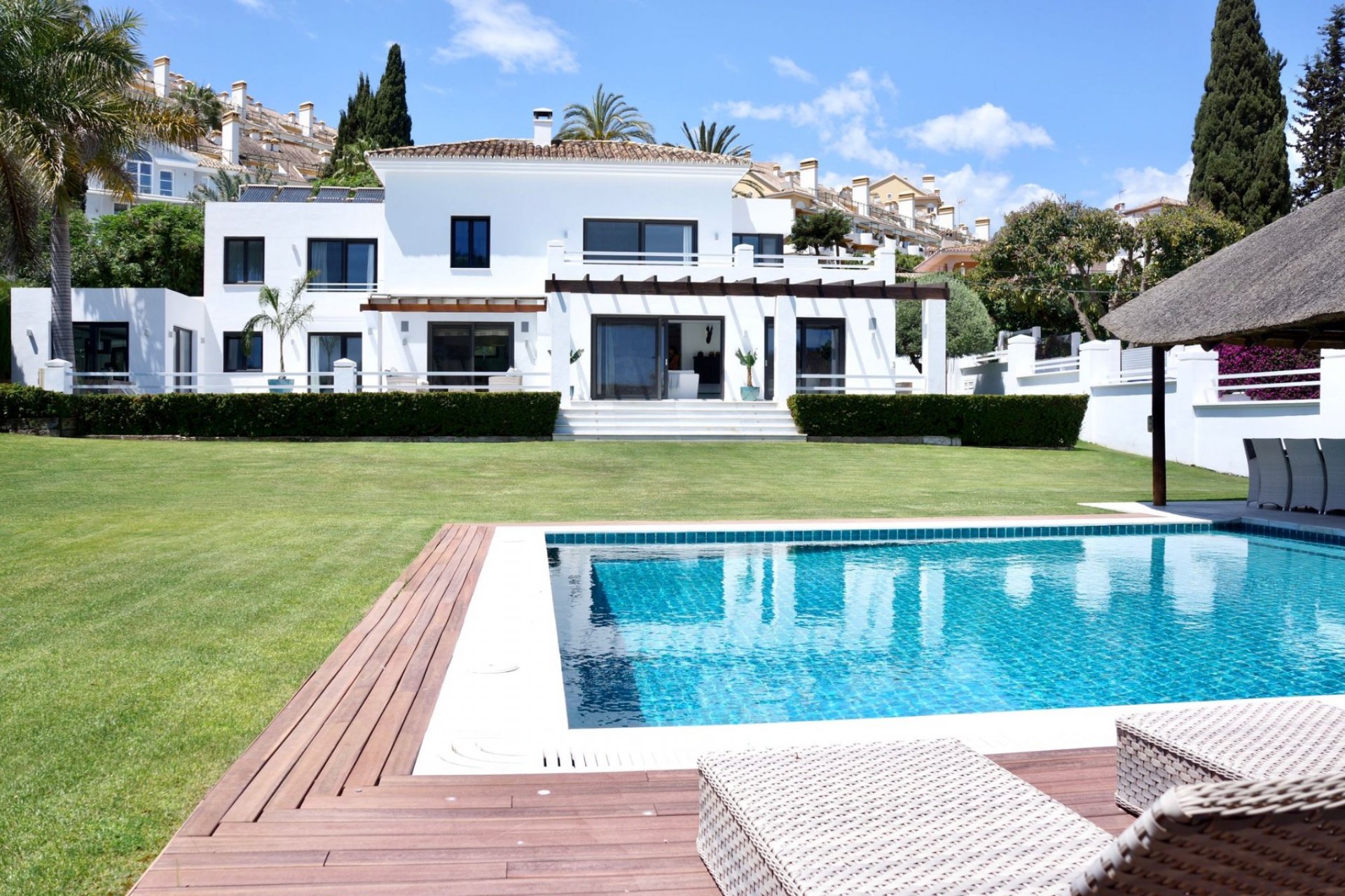 Wiederverkauf - Villa - Marbella - Nueva Andalucía