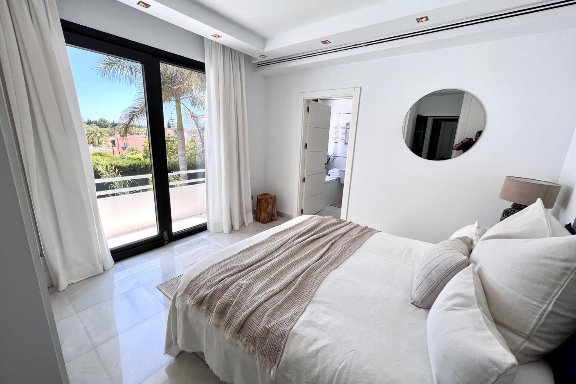 Wiederverkauf - Villa - Marbella - Nueva Andalucía