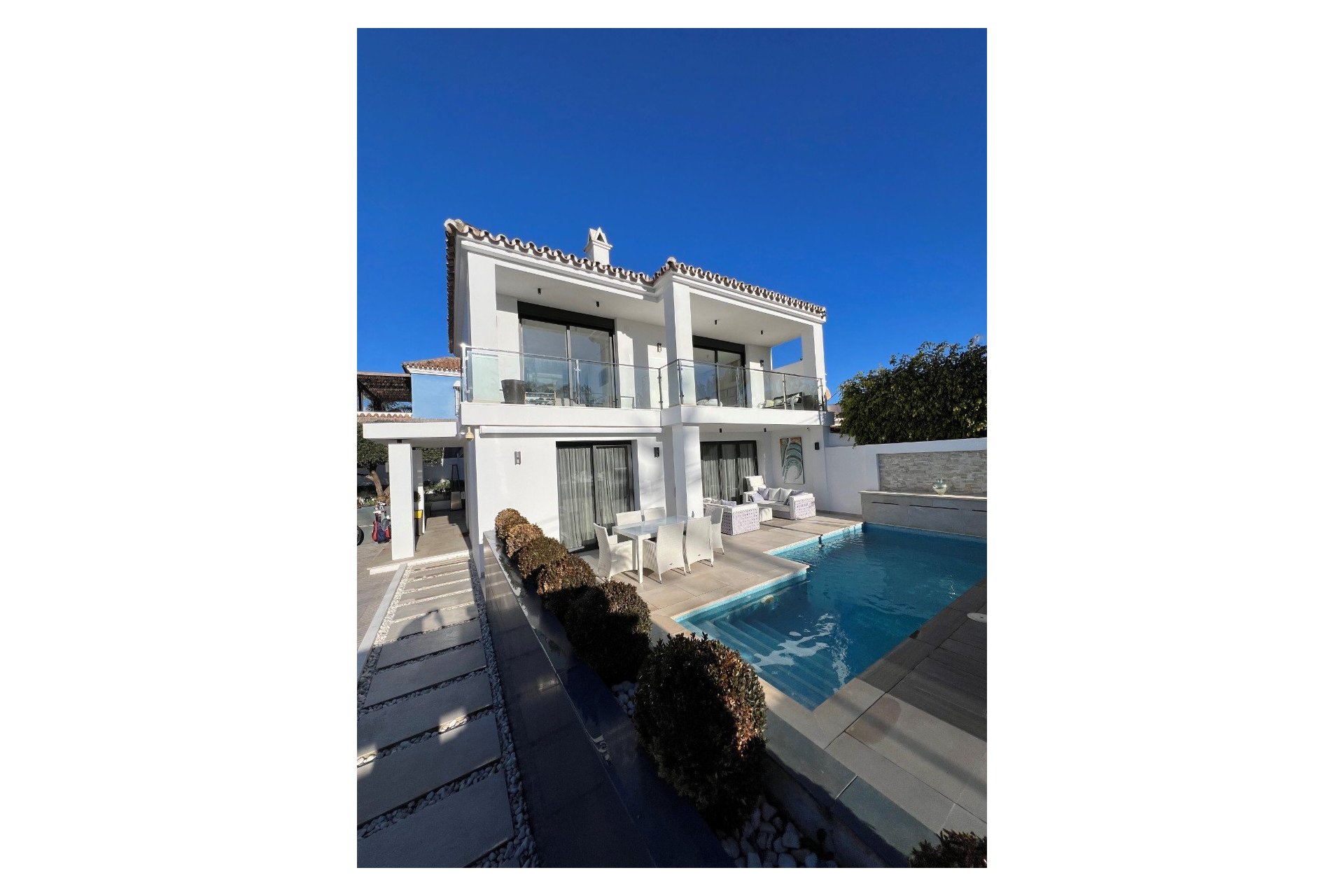 Wiederverkauf - Villa - Marbella - San Pedro de Alcantara