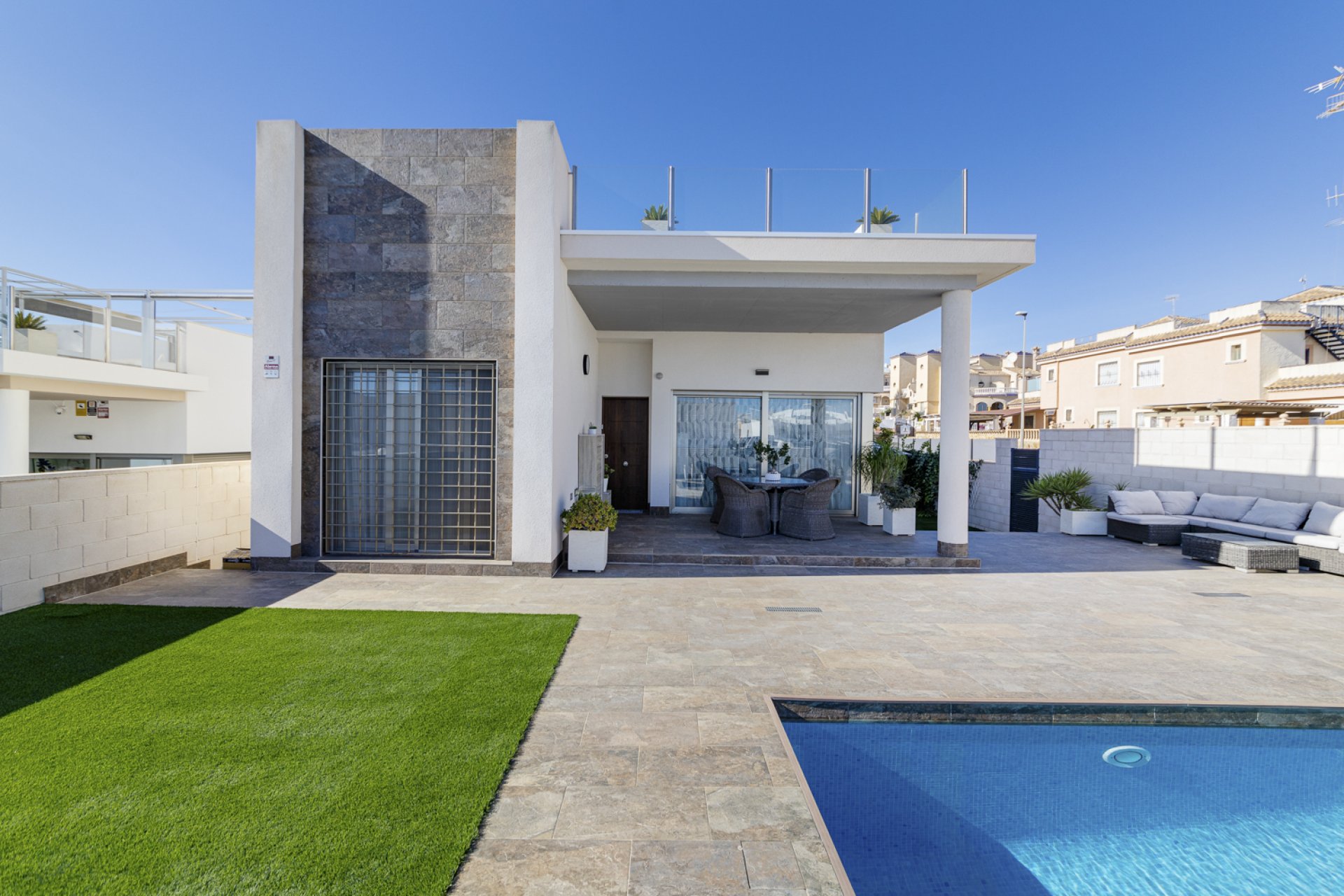 Wiederverkauf - Villa - Orihuela Costa - Villamartín