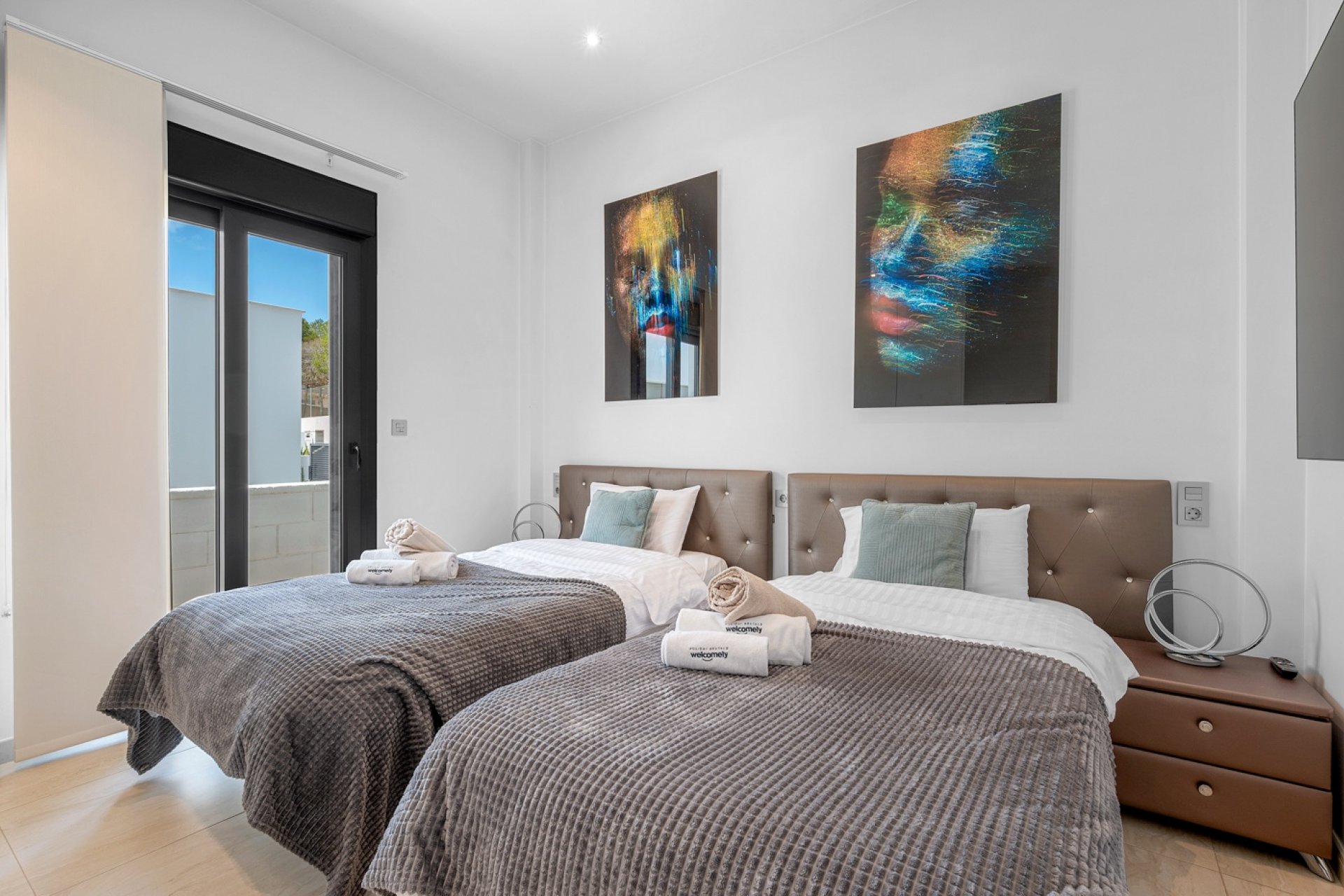 Wiederverkauf - Villa - Orihuela Costa - Villamartín